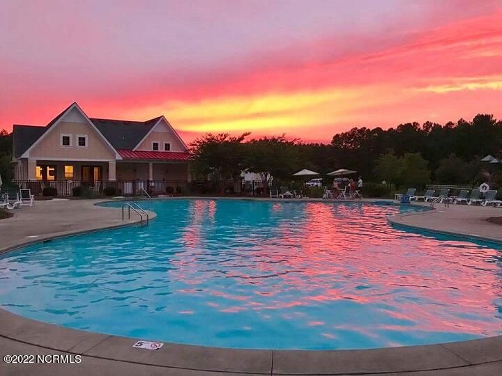 494 W Burton Farm Drive Property Photo 7