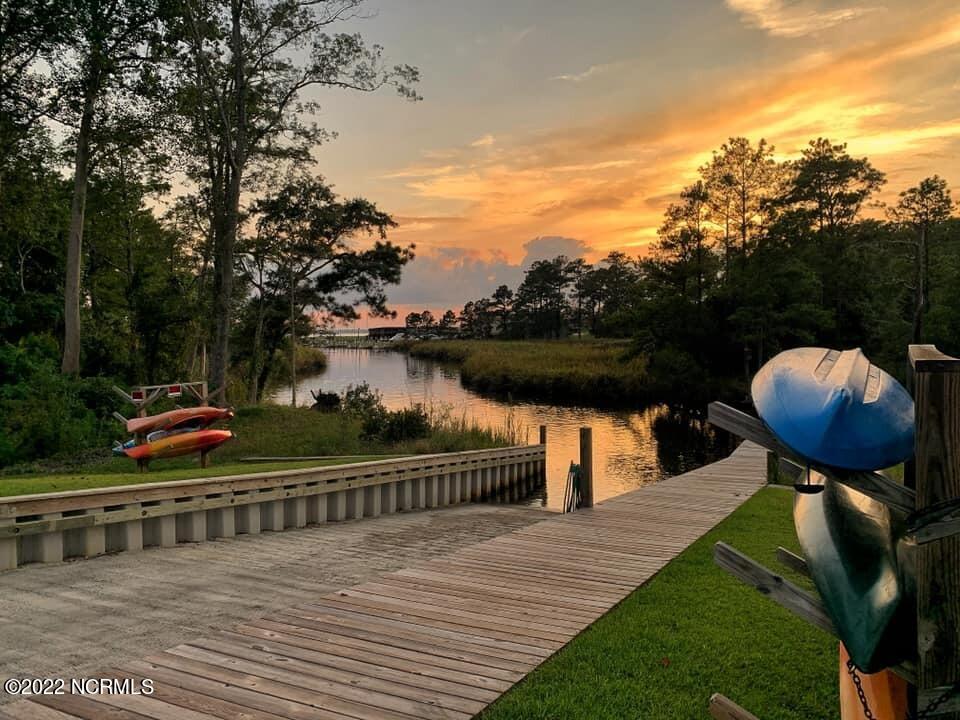 494 W Burton Farm Drive Property Photo 10