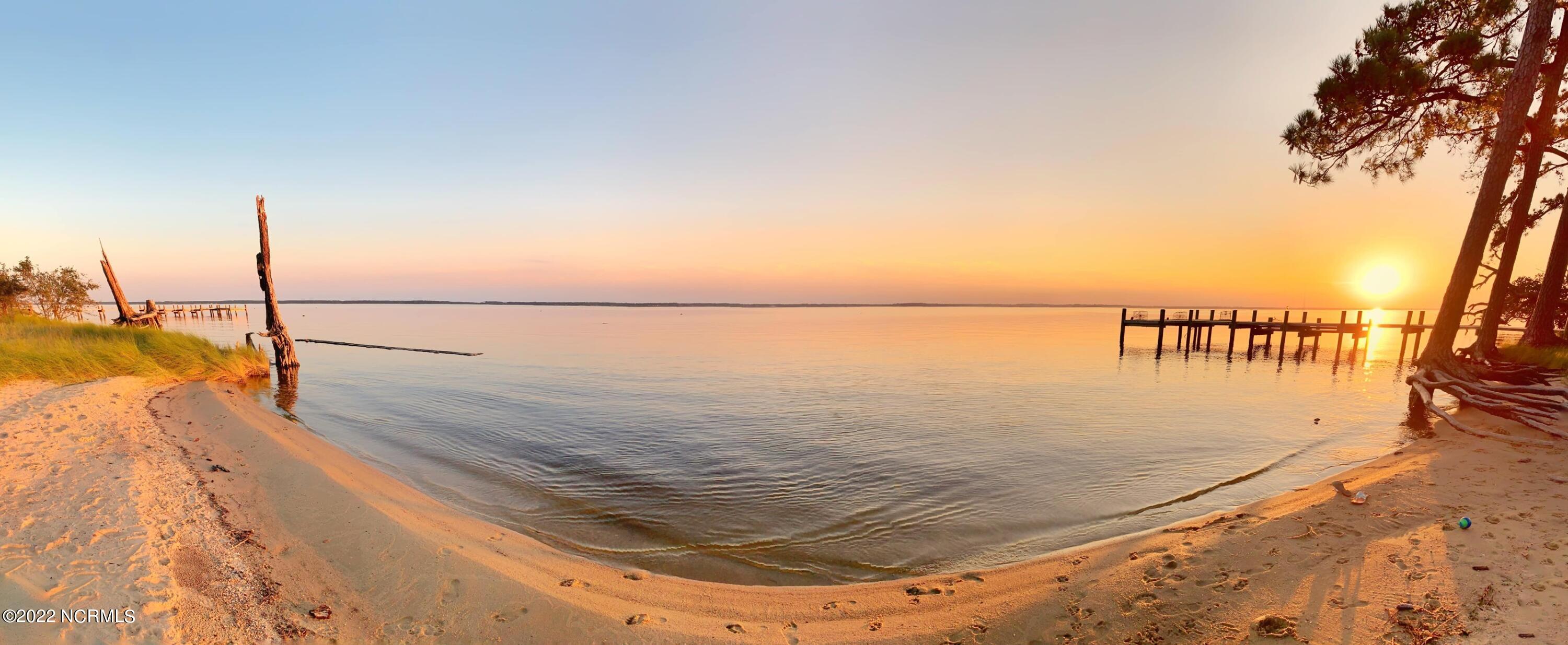 494 W Burton Farm Drive Property Photo 11