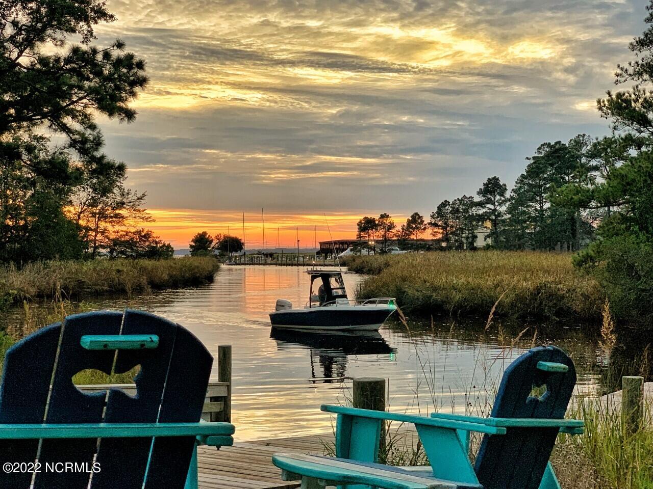 494 W Burton Farm Drive Property Photo 28