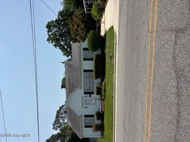 908 E 7th Street Property Photo 1