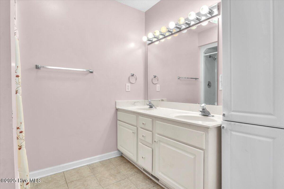 734 Sloop Pointe Lane Property Photo 19