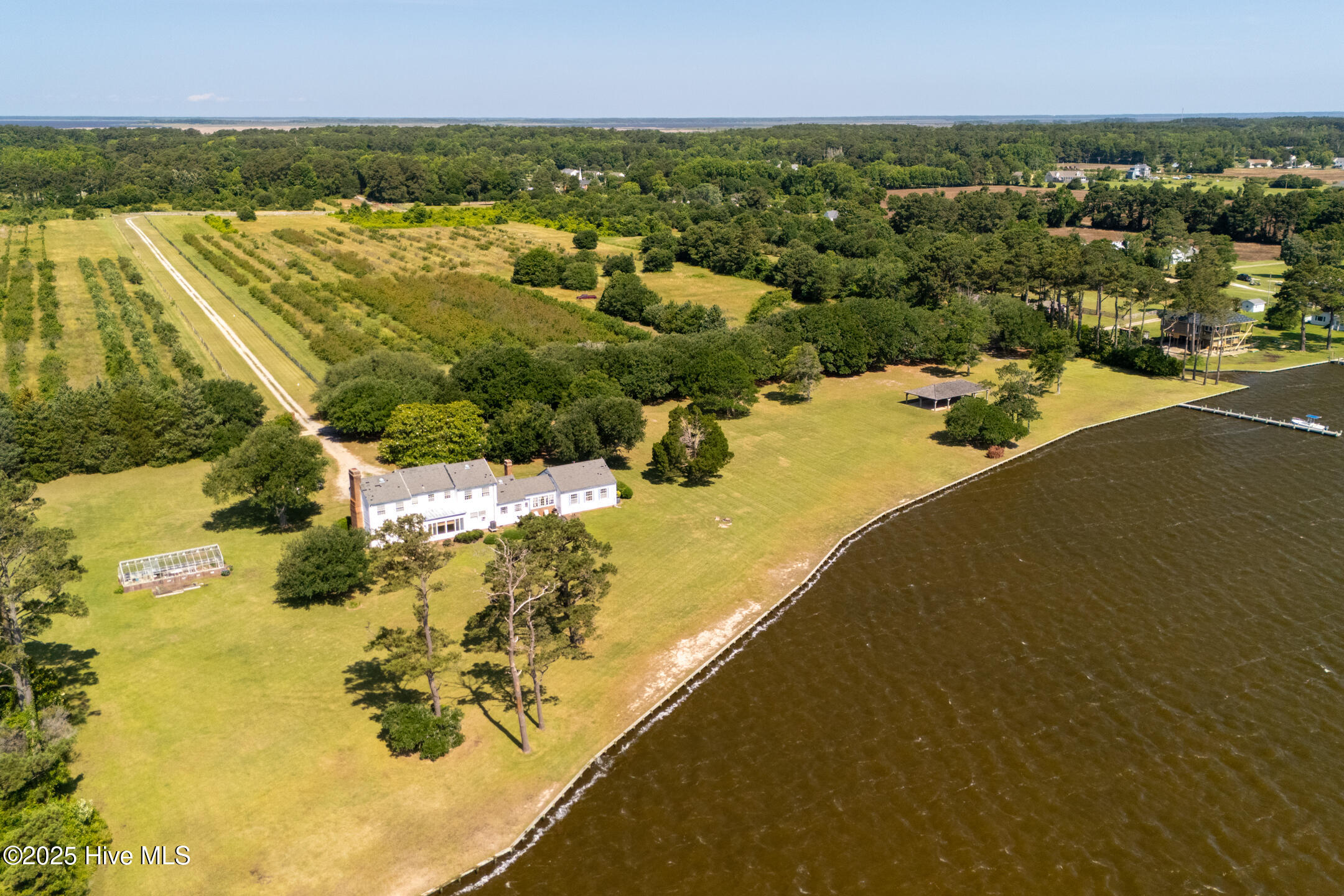 100511582 Property Photo 1