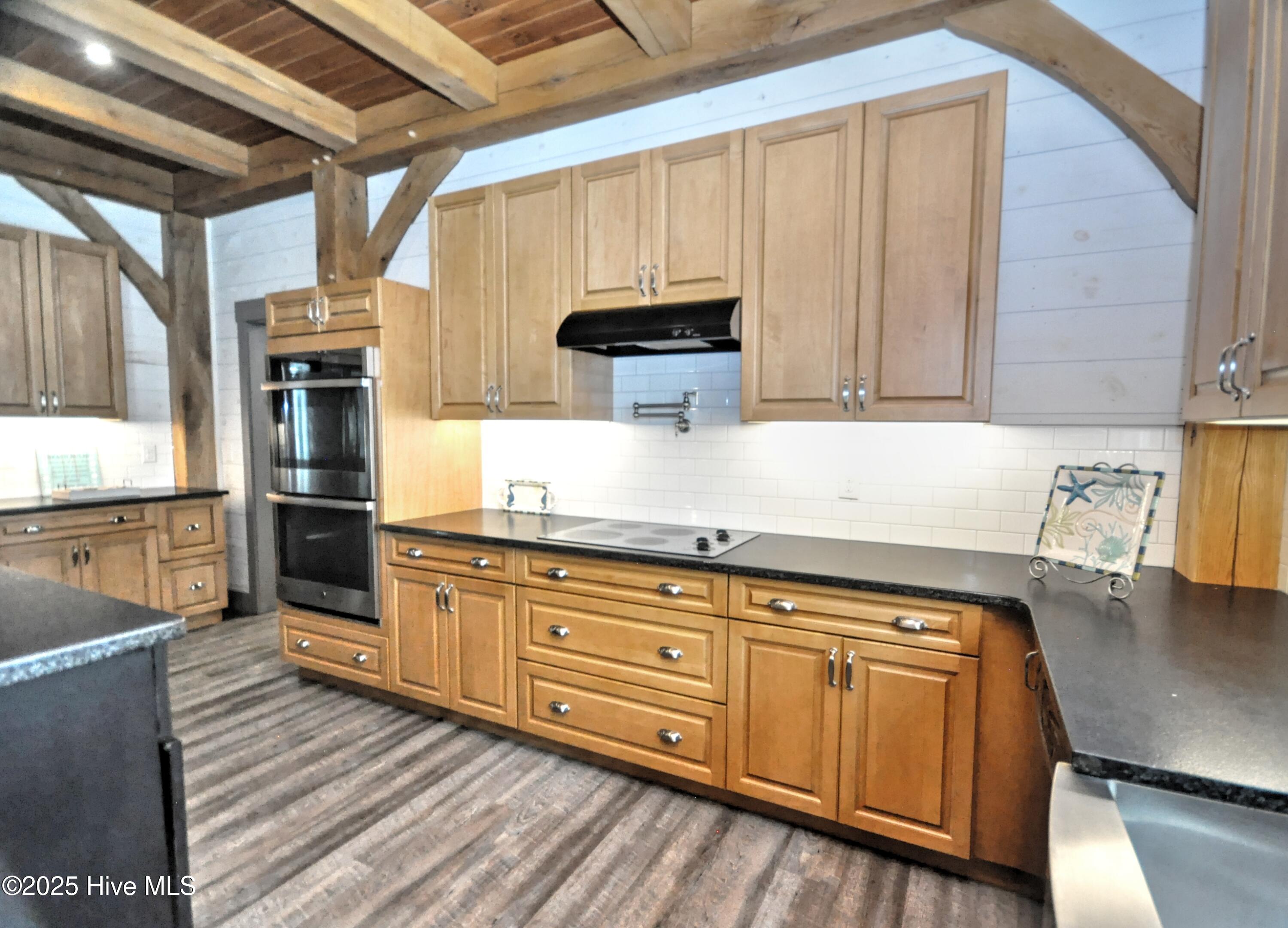 9265 W Lake Road Property Photo 26