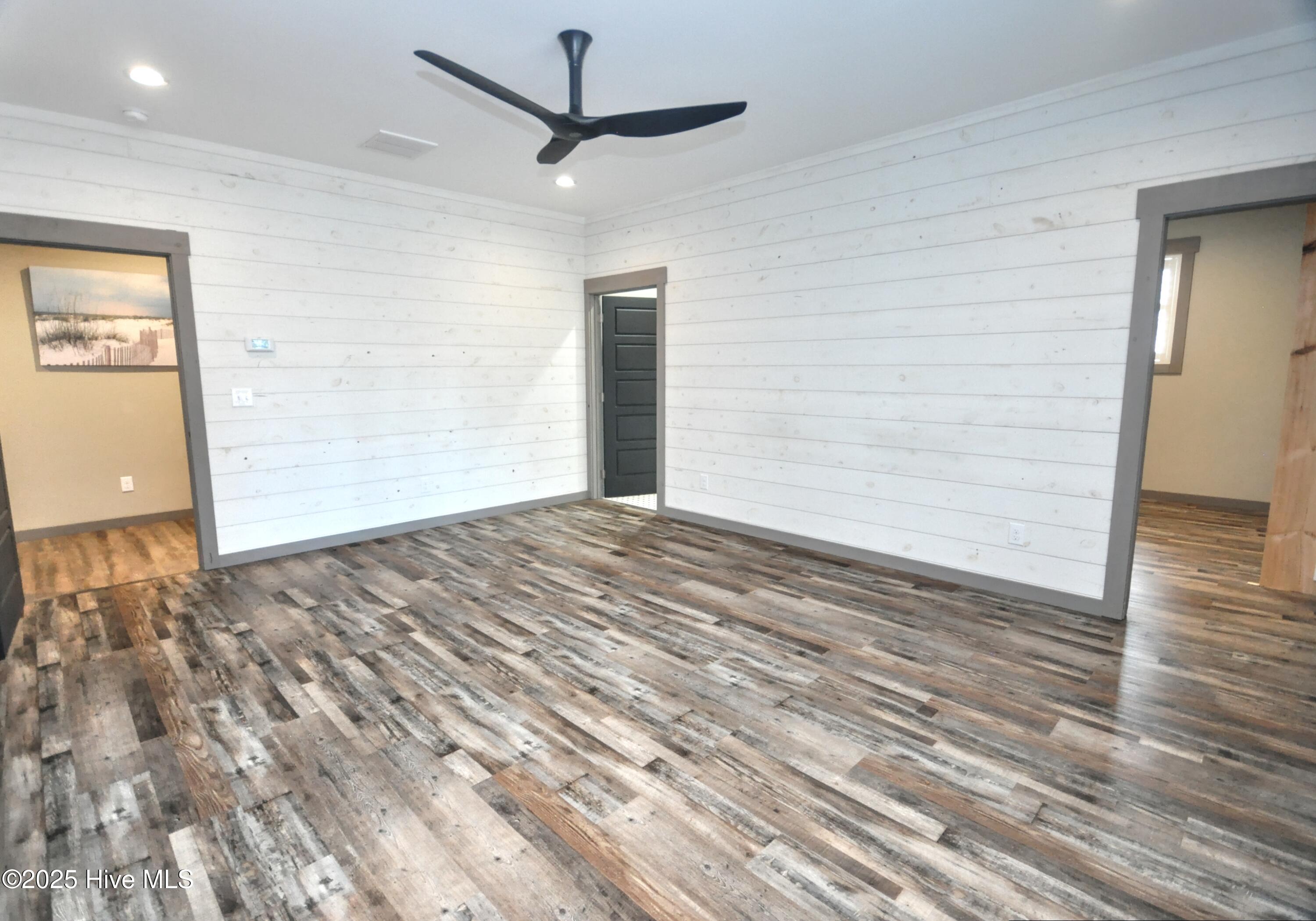 9265 W Lake Road Property Photo 33