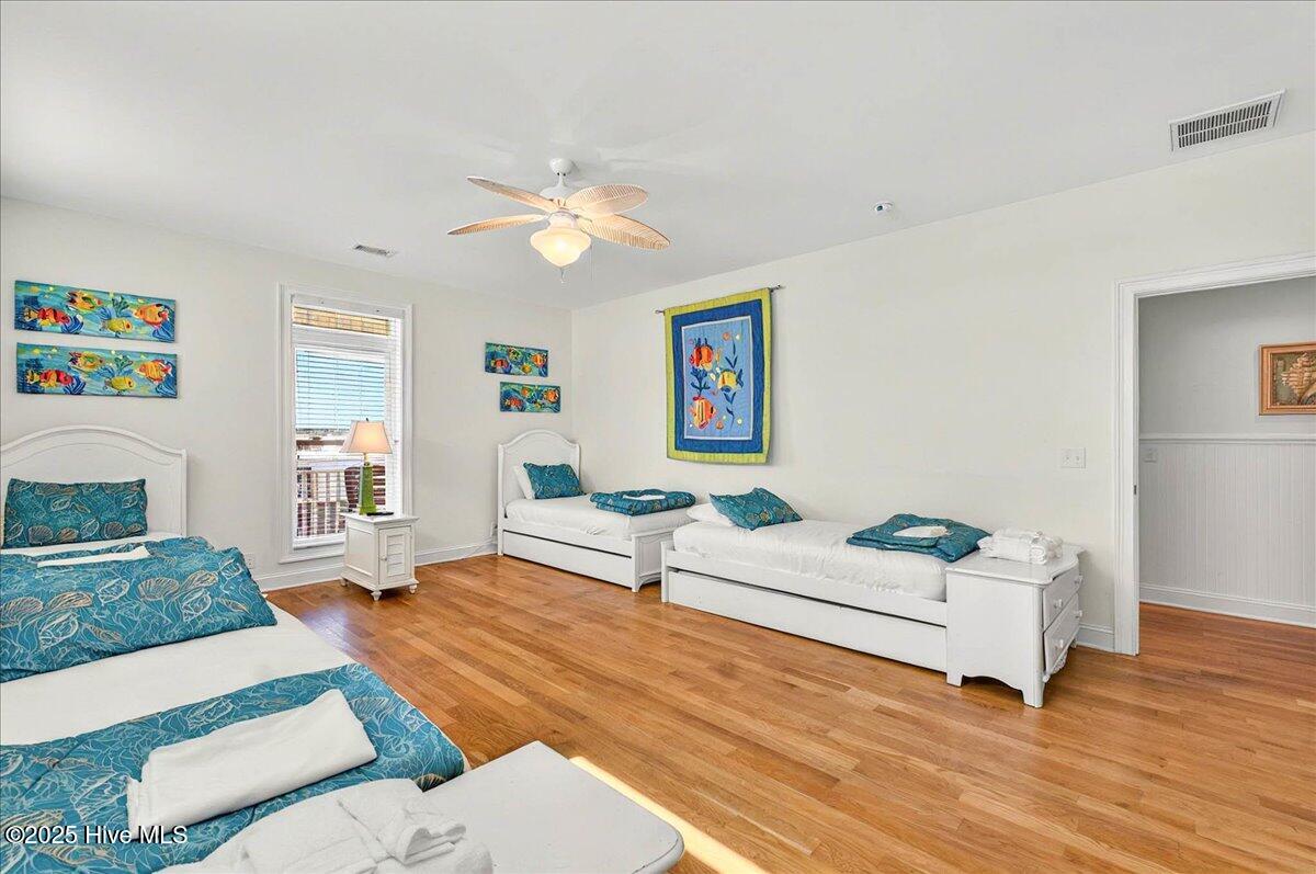 269 W First Street Property Photo 41