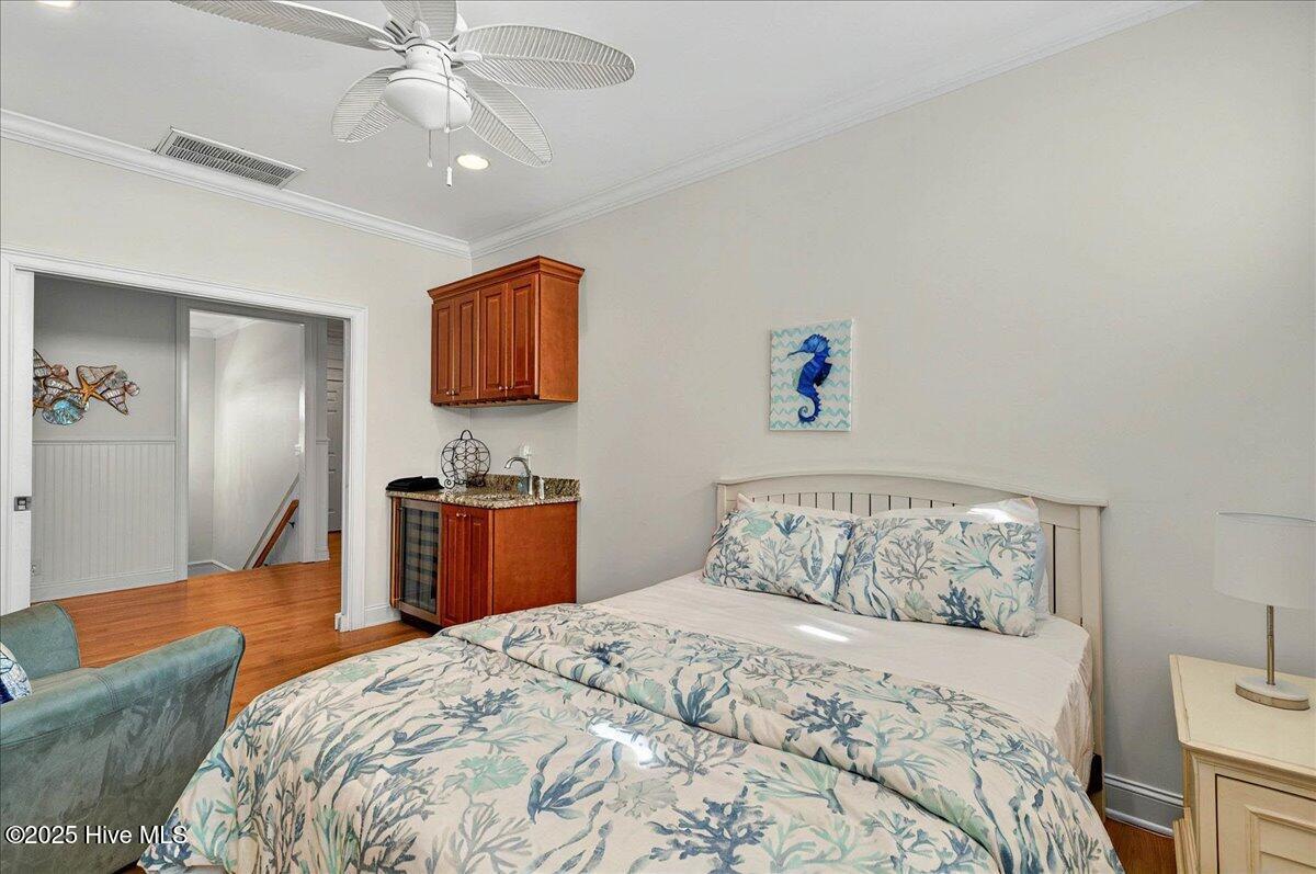 269 W First Street Property Photo 45