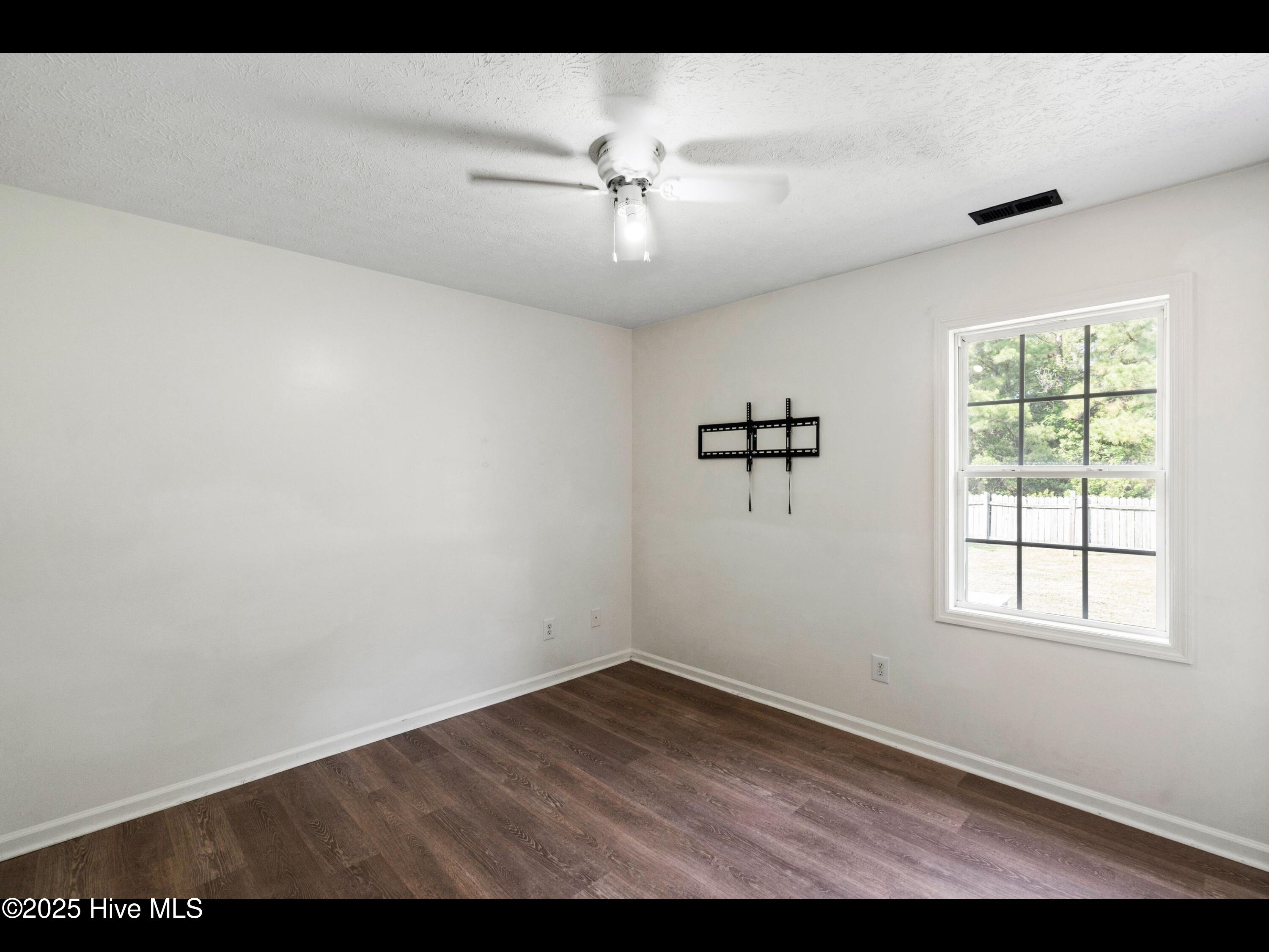 328 Foxhall Road Property Photo 18