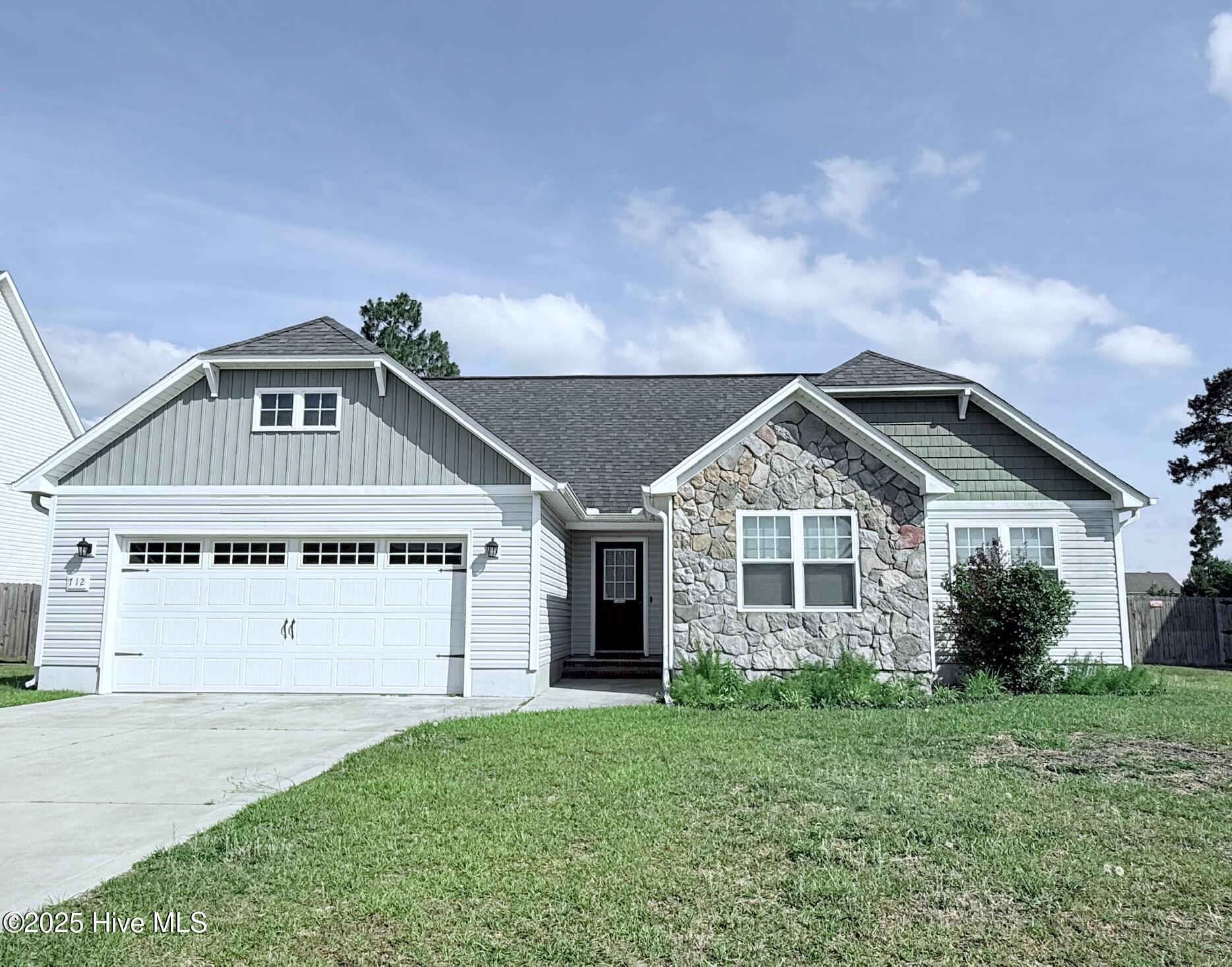 712 Addor Drive Property Photo 1