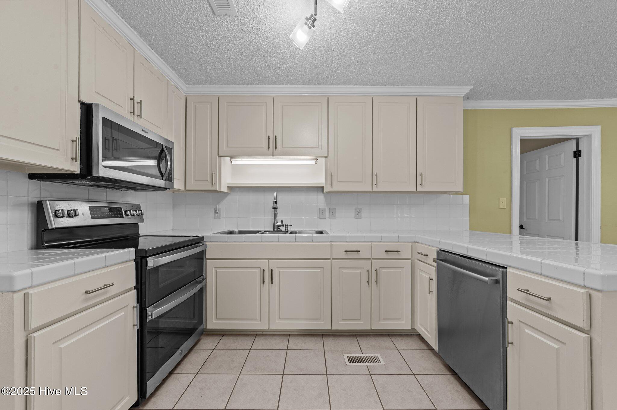6152 Marvin Taylor Road Property Photo 15