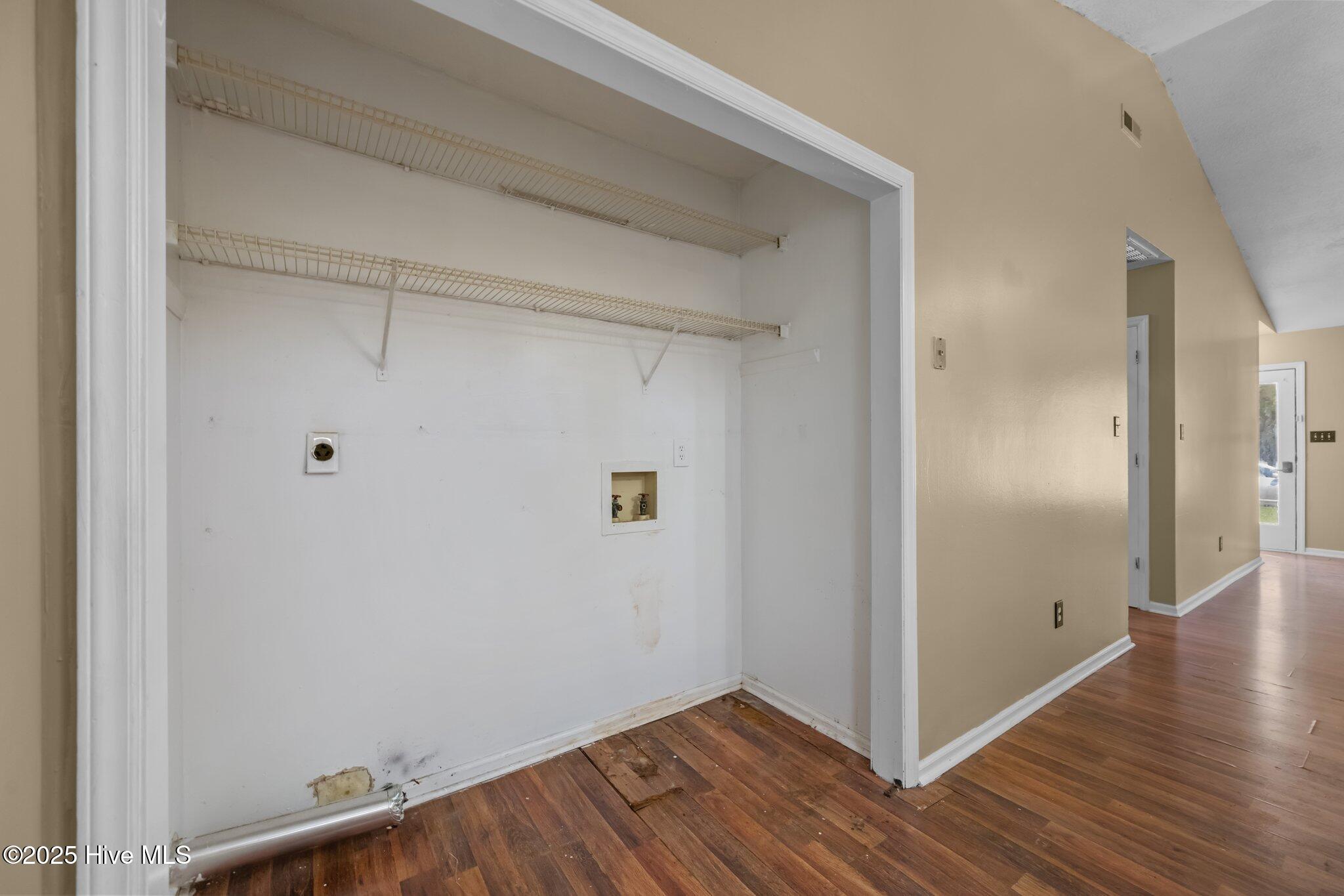 118 Corey Circle Property Photo 17