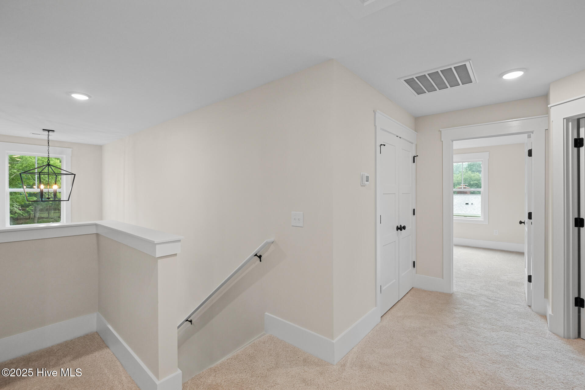 105 N Lloyd Street Street Property Photo 14