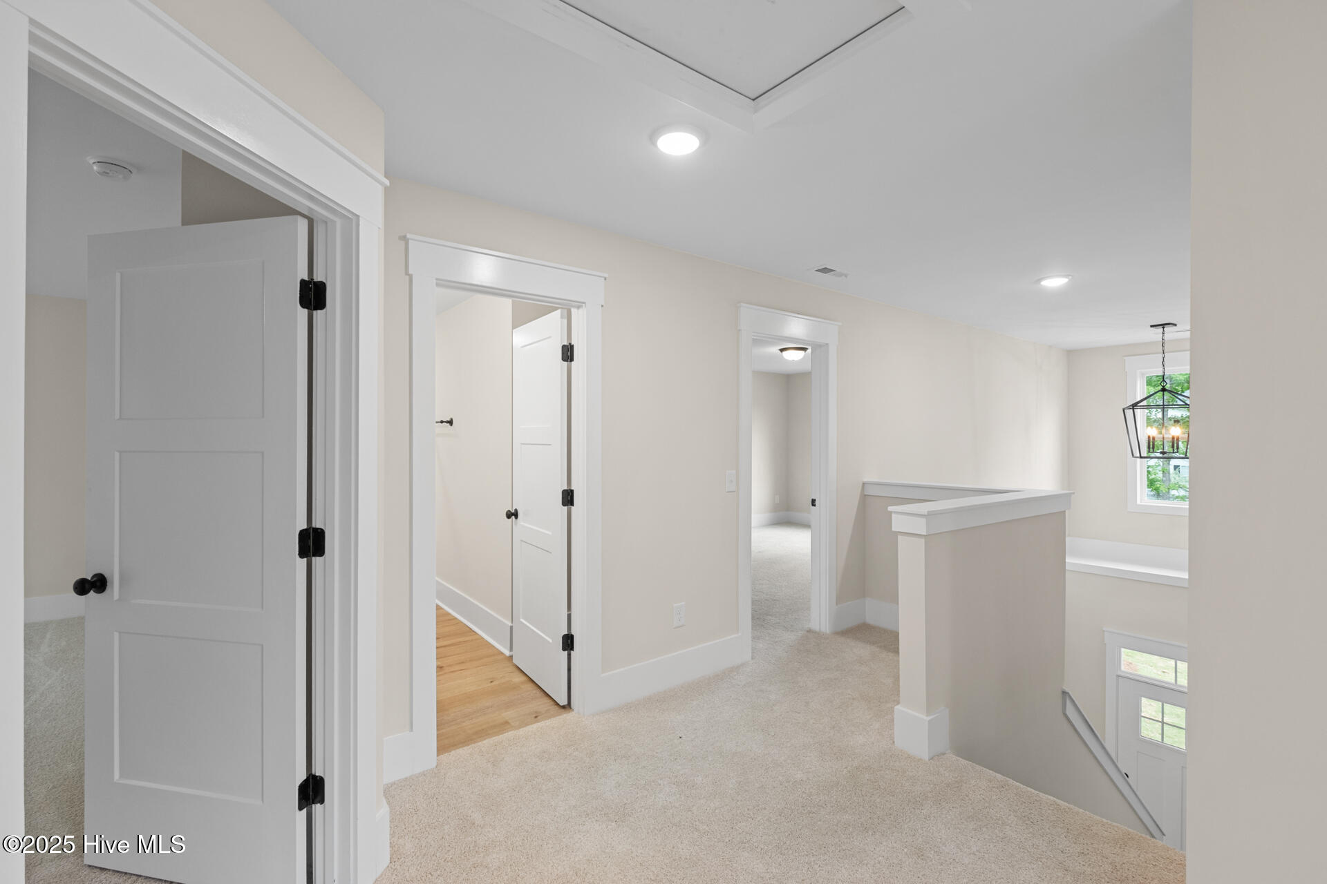 105 N Lloyd Street Street Property Photo 15