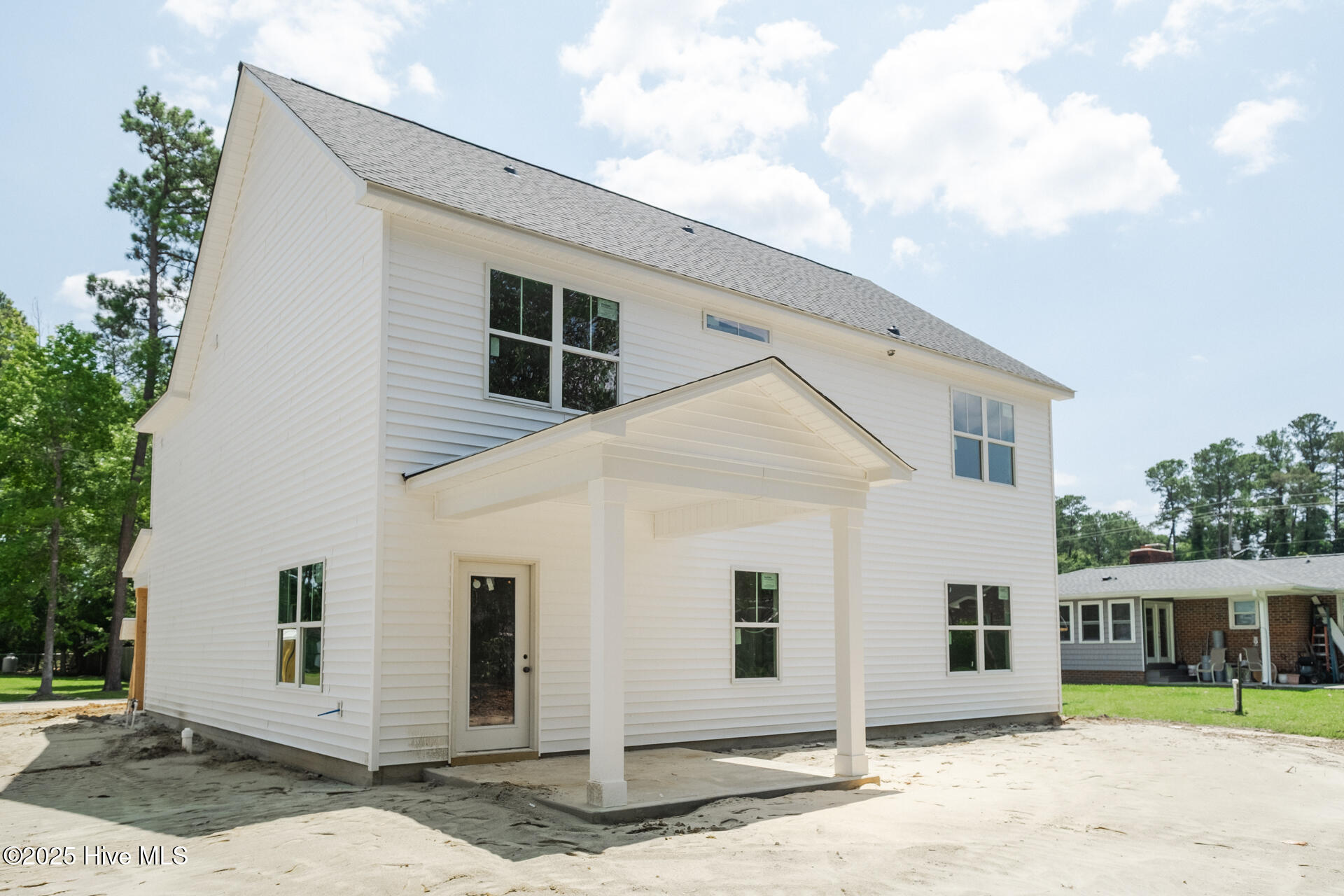105 N Lloyd Street Street Property Photo 19