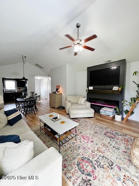 211 Jasmine Lane Property Photo 3