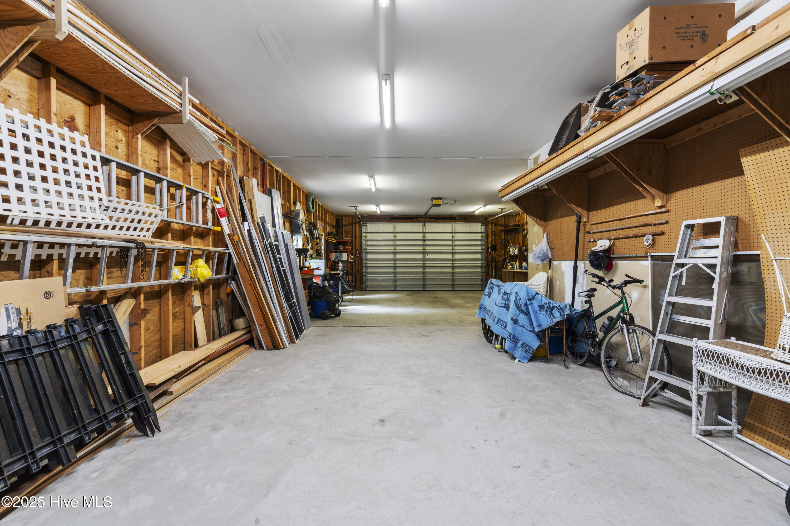 3243 Marsh View Drive Property Photo 14