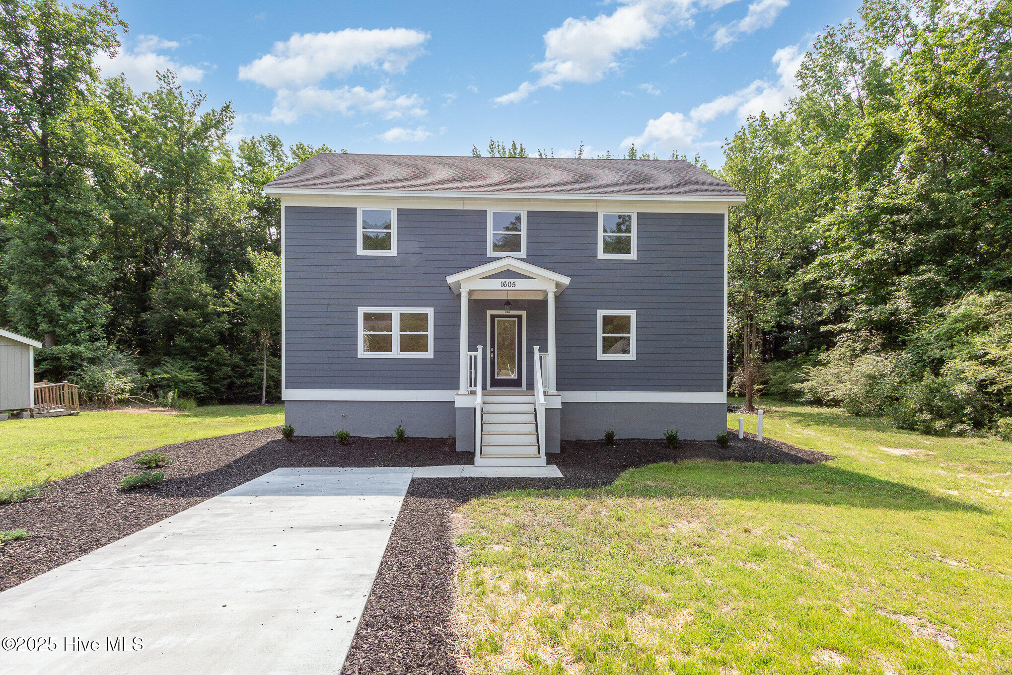 1605 Bobwhite Lane Property Photo 1