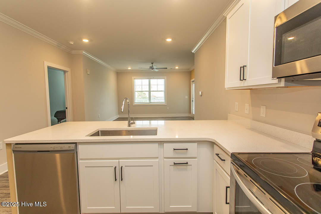 395 S Crow Creek Drive 1615 Property Photo 10