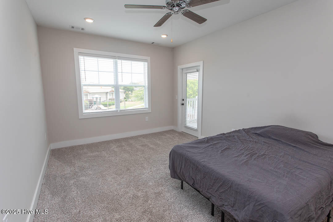 395 S Crow Creek Drive 1615 Property Photo 18