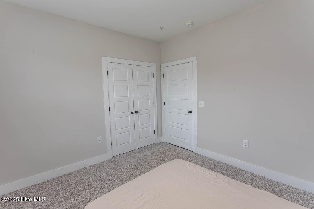 395 S Crow Creek Drive 1615 Property Photo 24