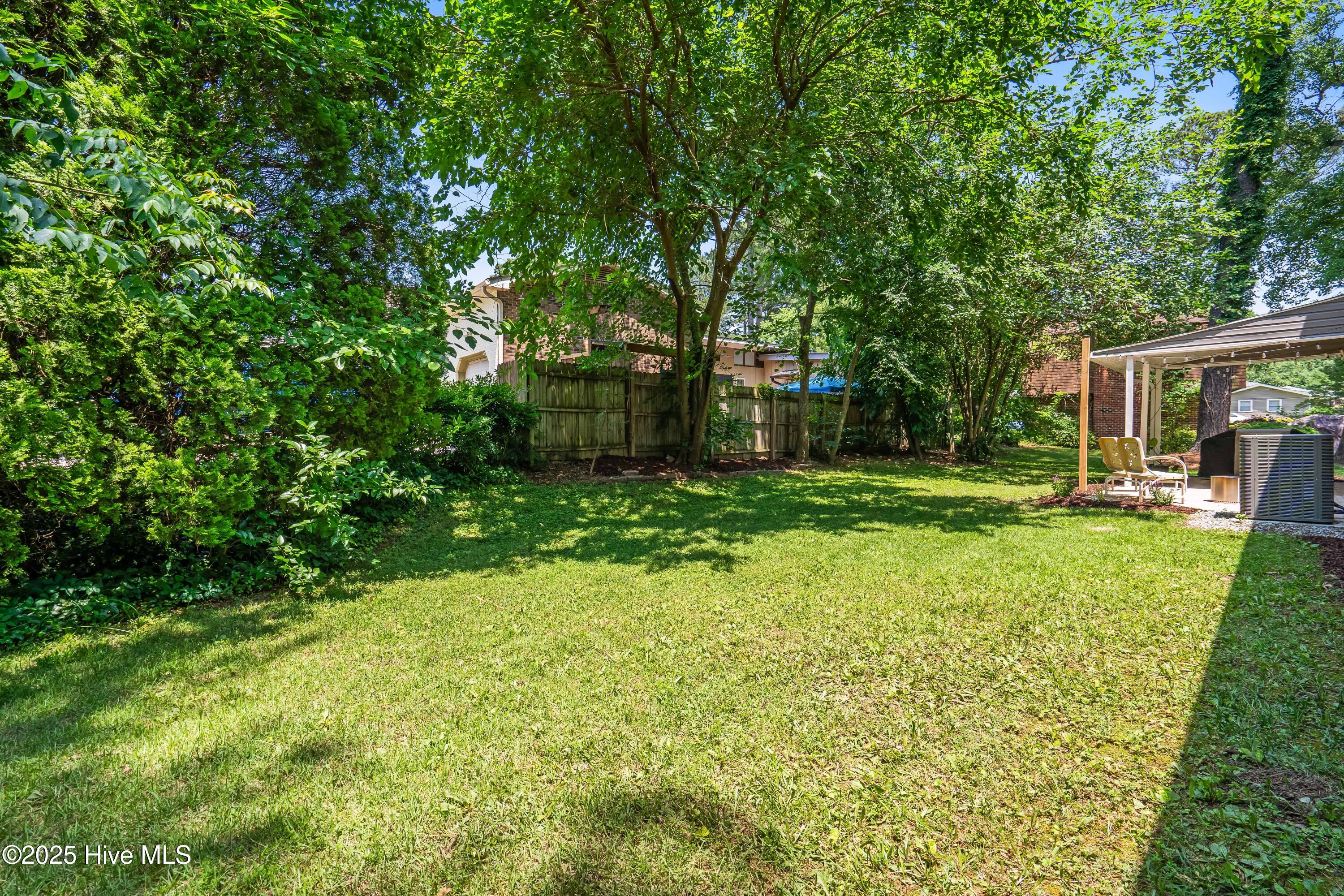 4001 Pin Oak Road Property Photo 8
