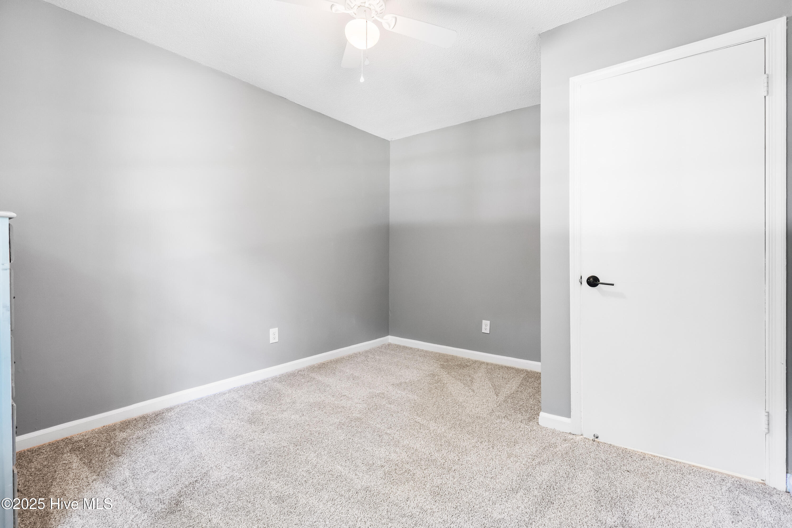 4001 Pin Oak Road Property Photo 17