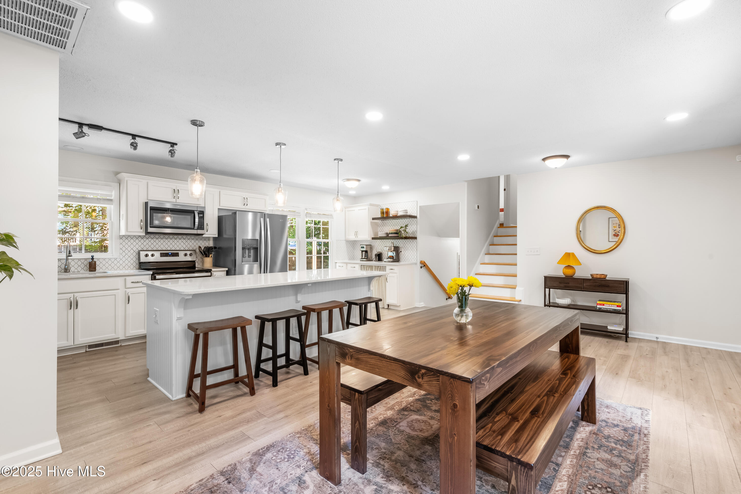 4001 Pin Oak Road Property Photo 19