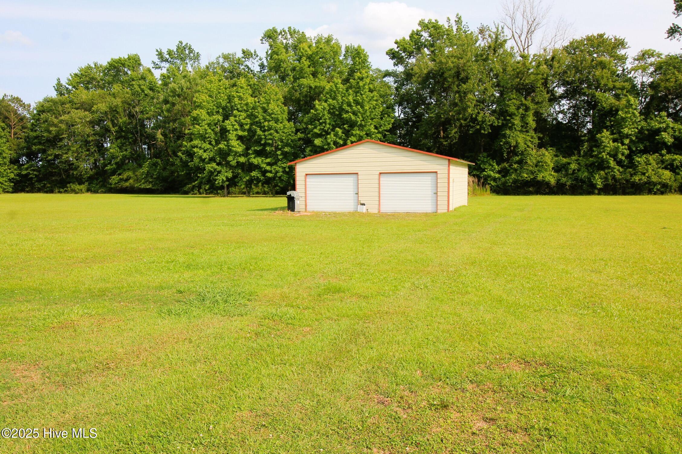 1931 Nc Highway 102 Property Photo 4