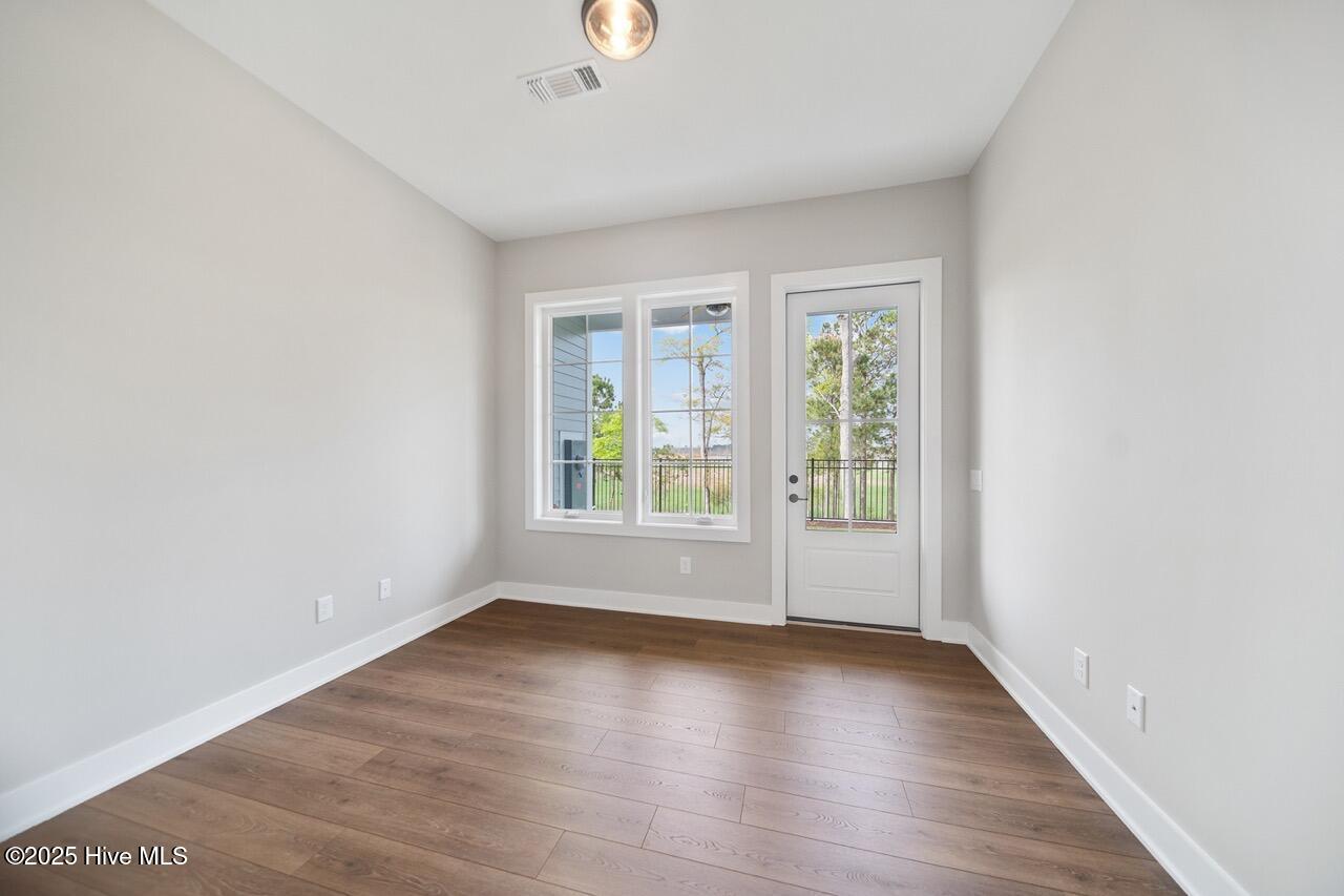 2593 Alvernia Drive Property Photo 4