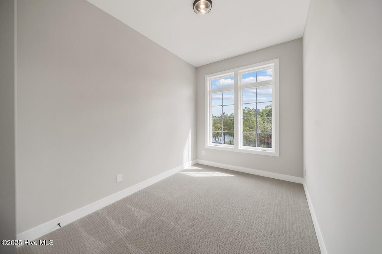 2593 Alvernia Drive Property Photo 21