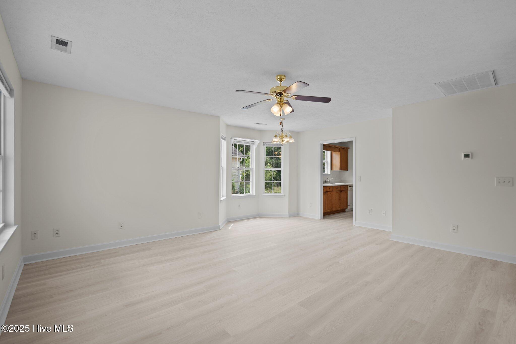 123 Ne 6th Street Property Photo 19