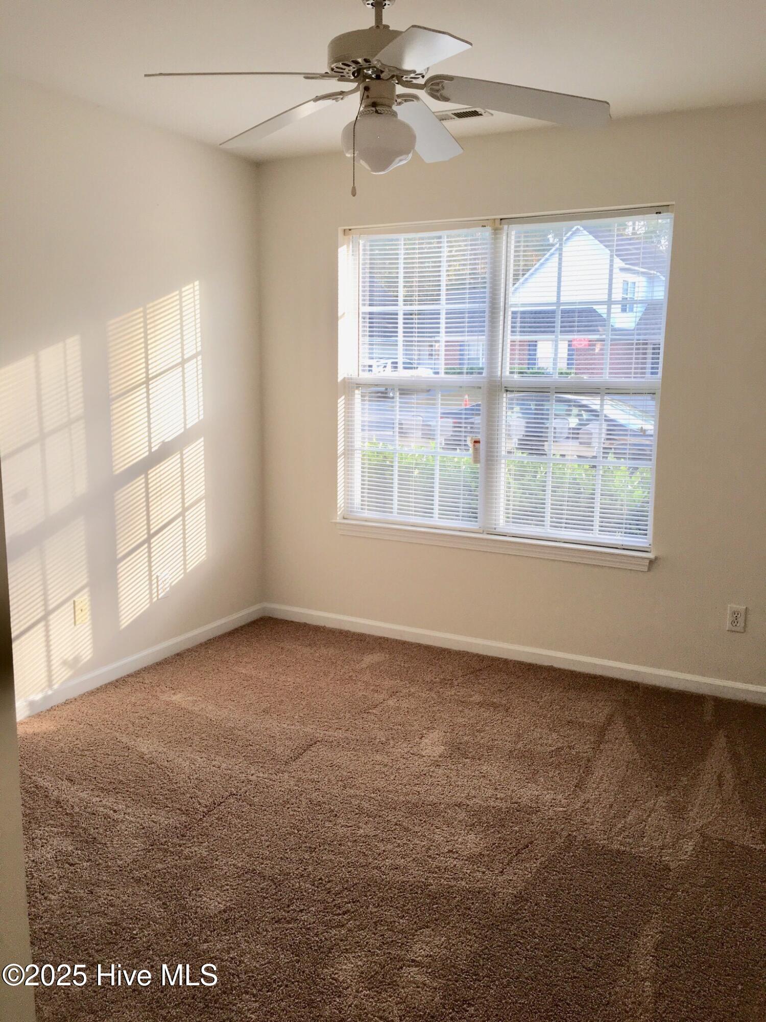 305 Saint Rosea Drive Property Photo 10