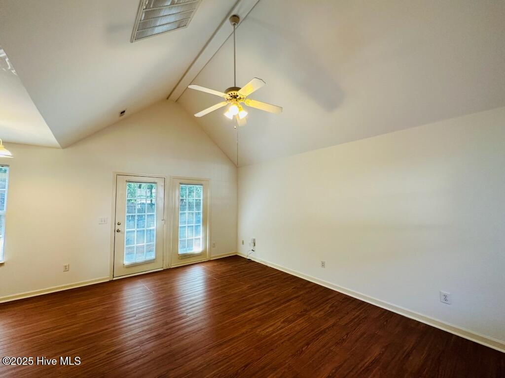 305 Saint Rosea Drive Property Photo 18