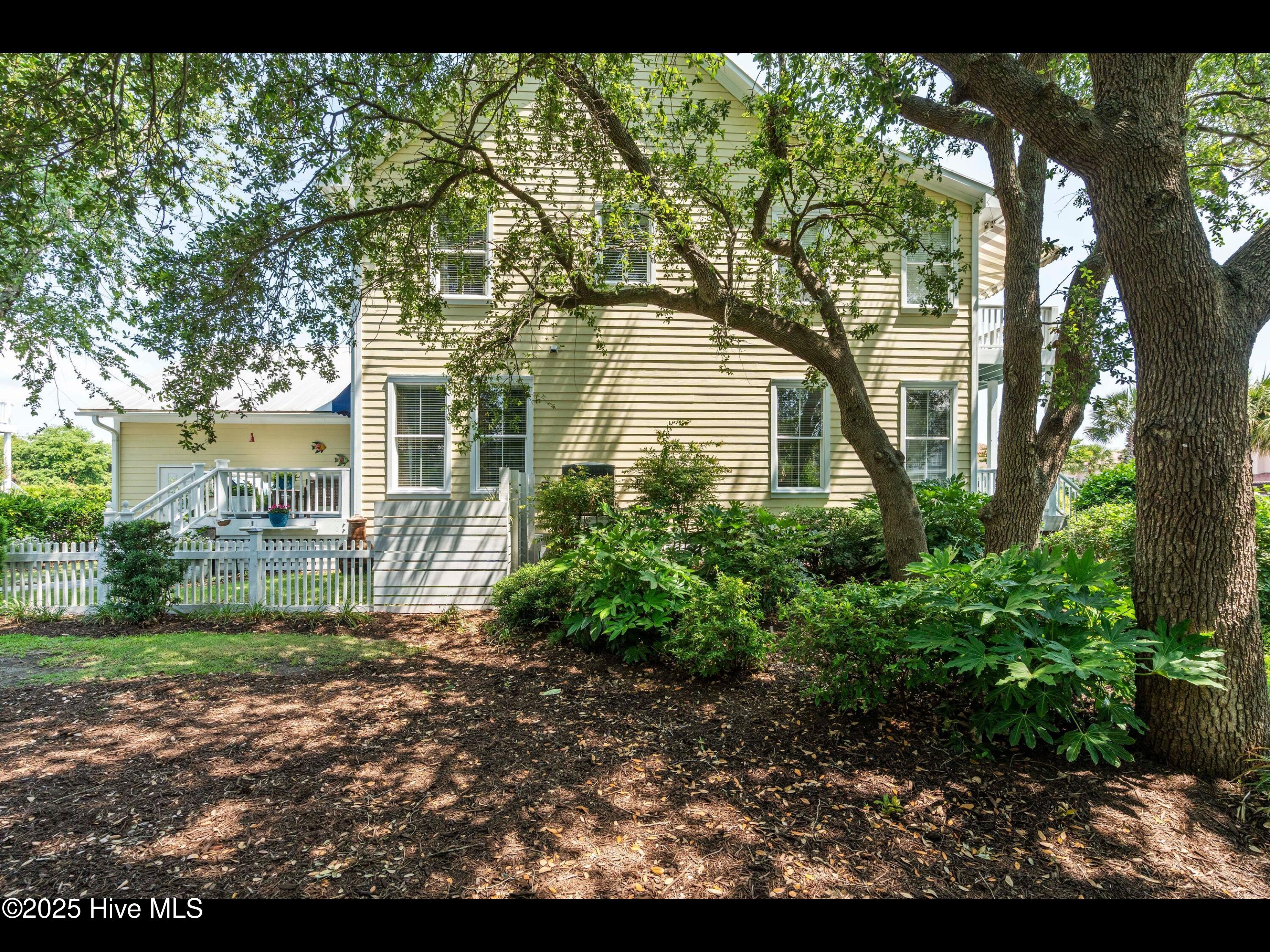 1523 Island Marina Drive Property Photo 16