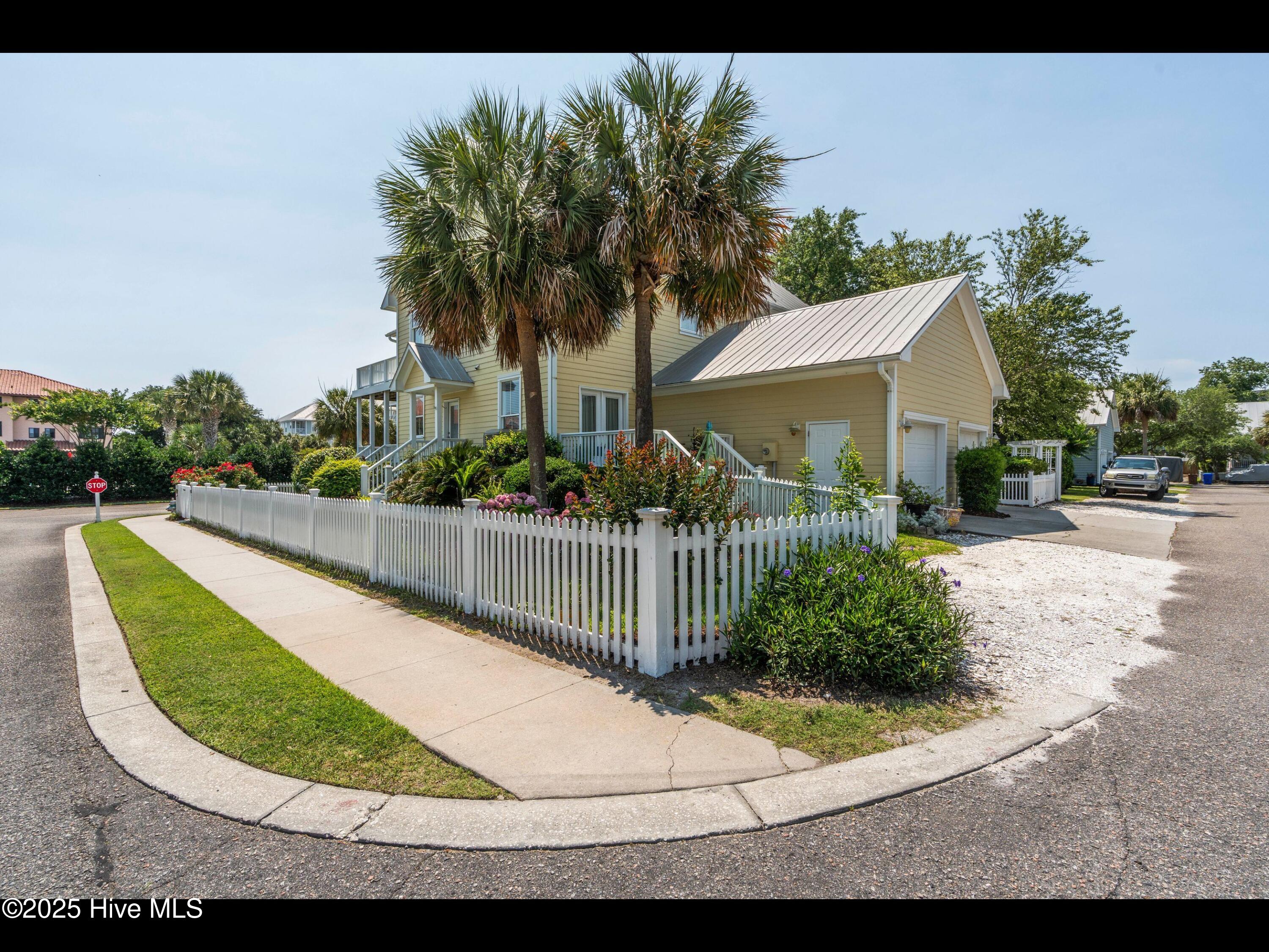 1523 Island Marina Drive Property Photo 18