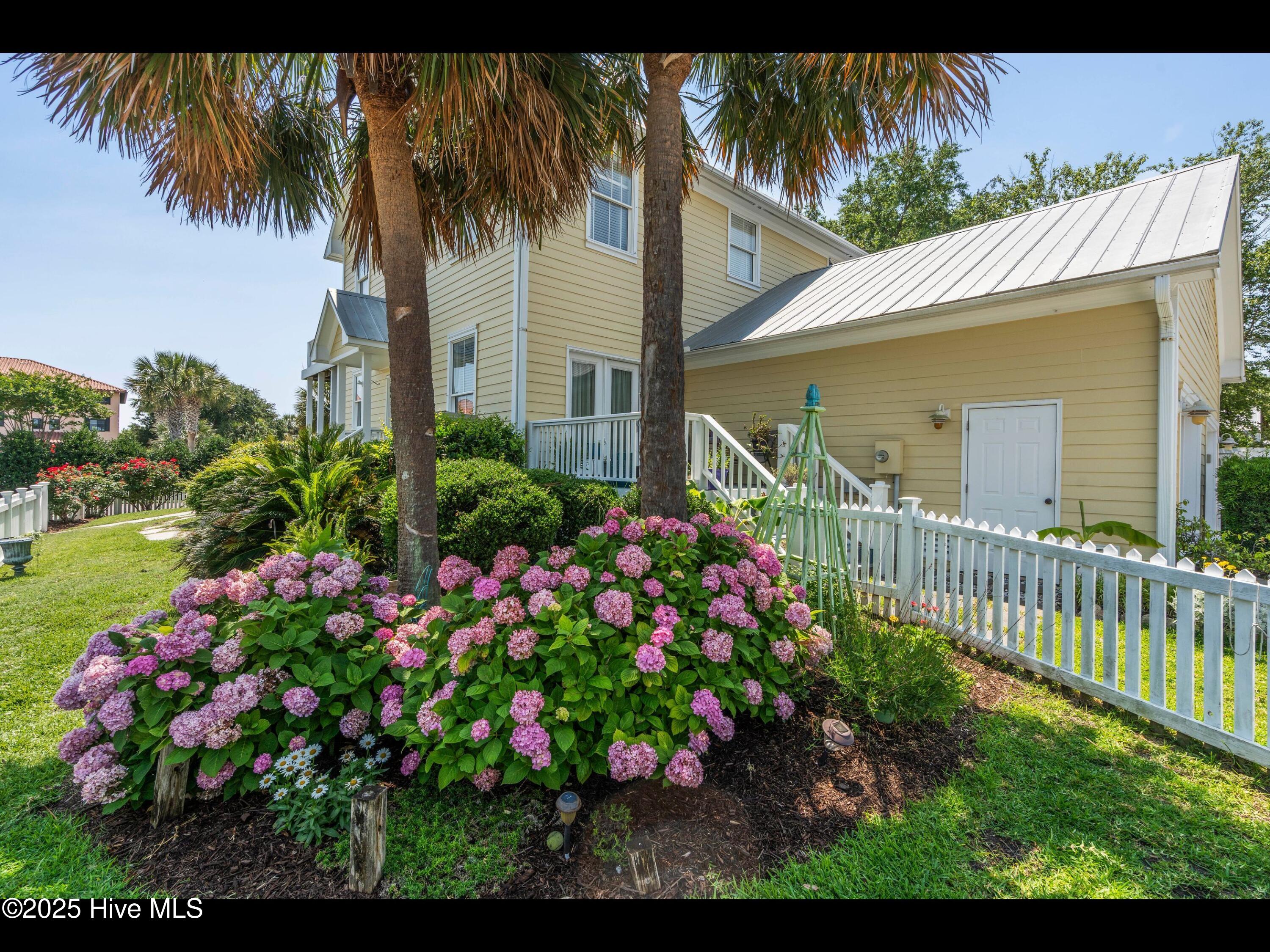 1523 Island Marina Drive Property Photo 21