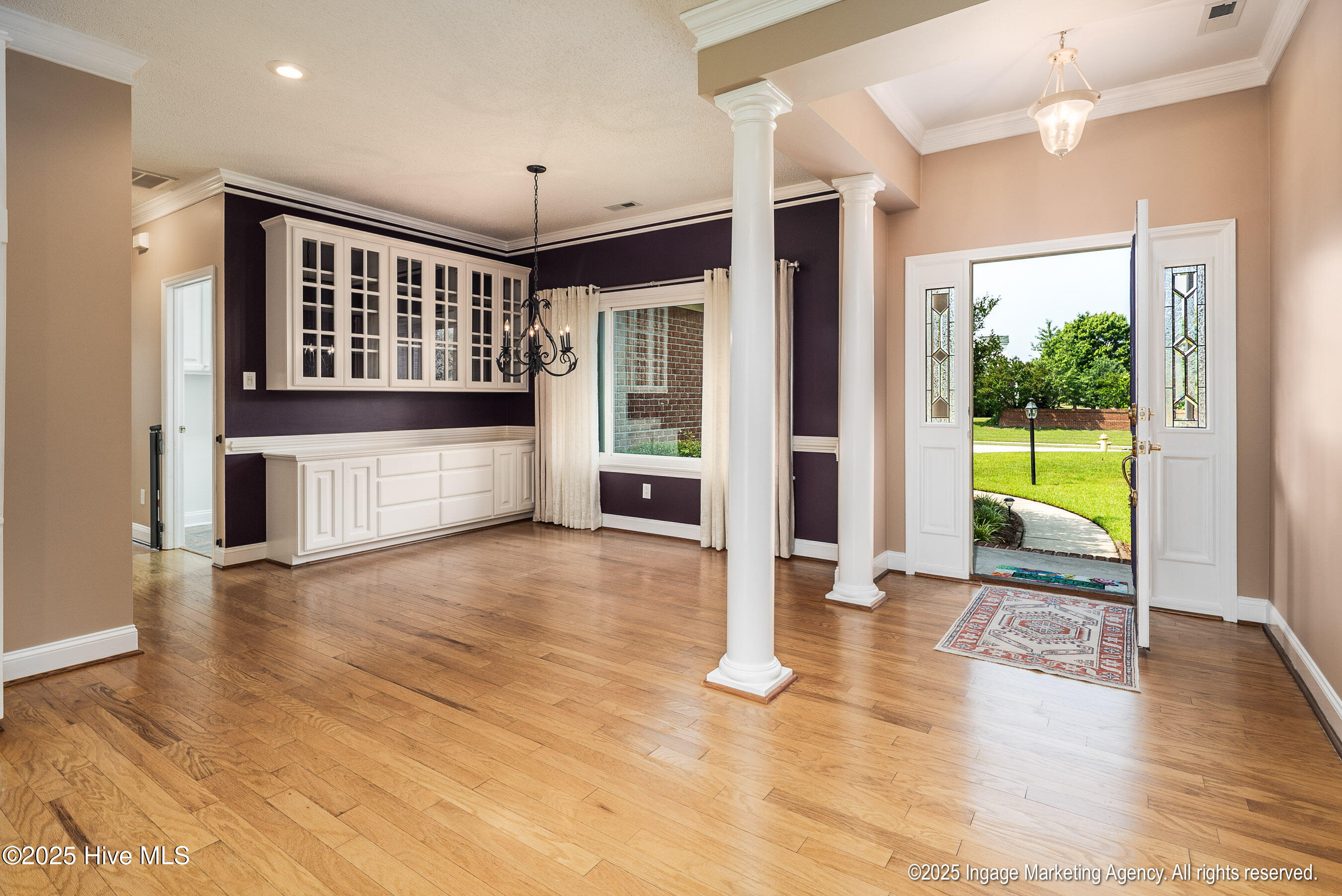 201 Barrington Way Property Photo 14