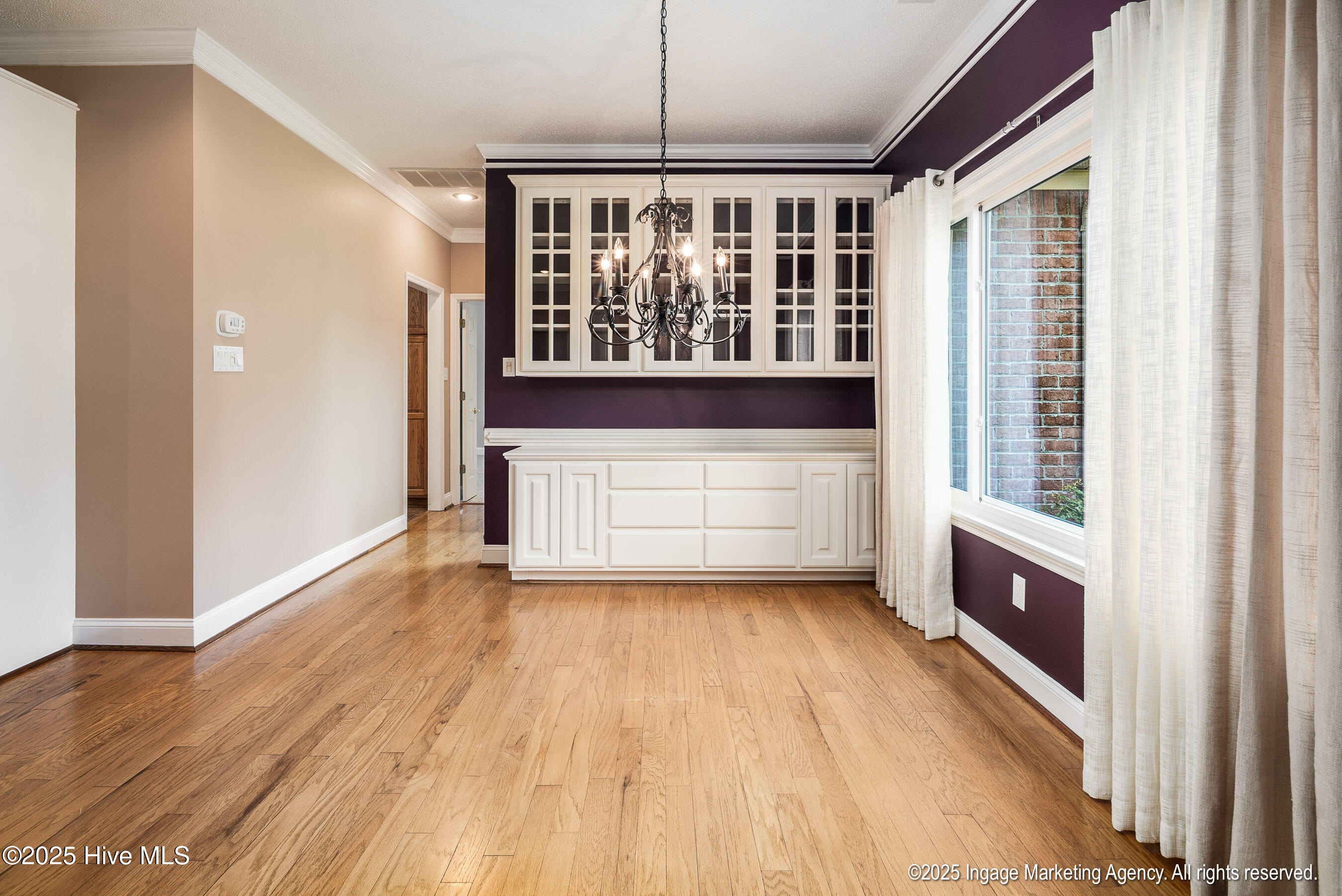201 Barrington Way Property Photo 16