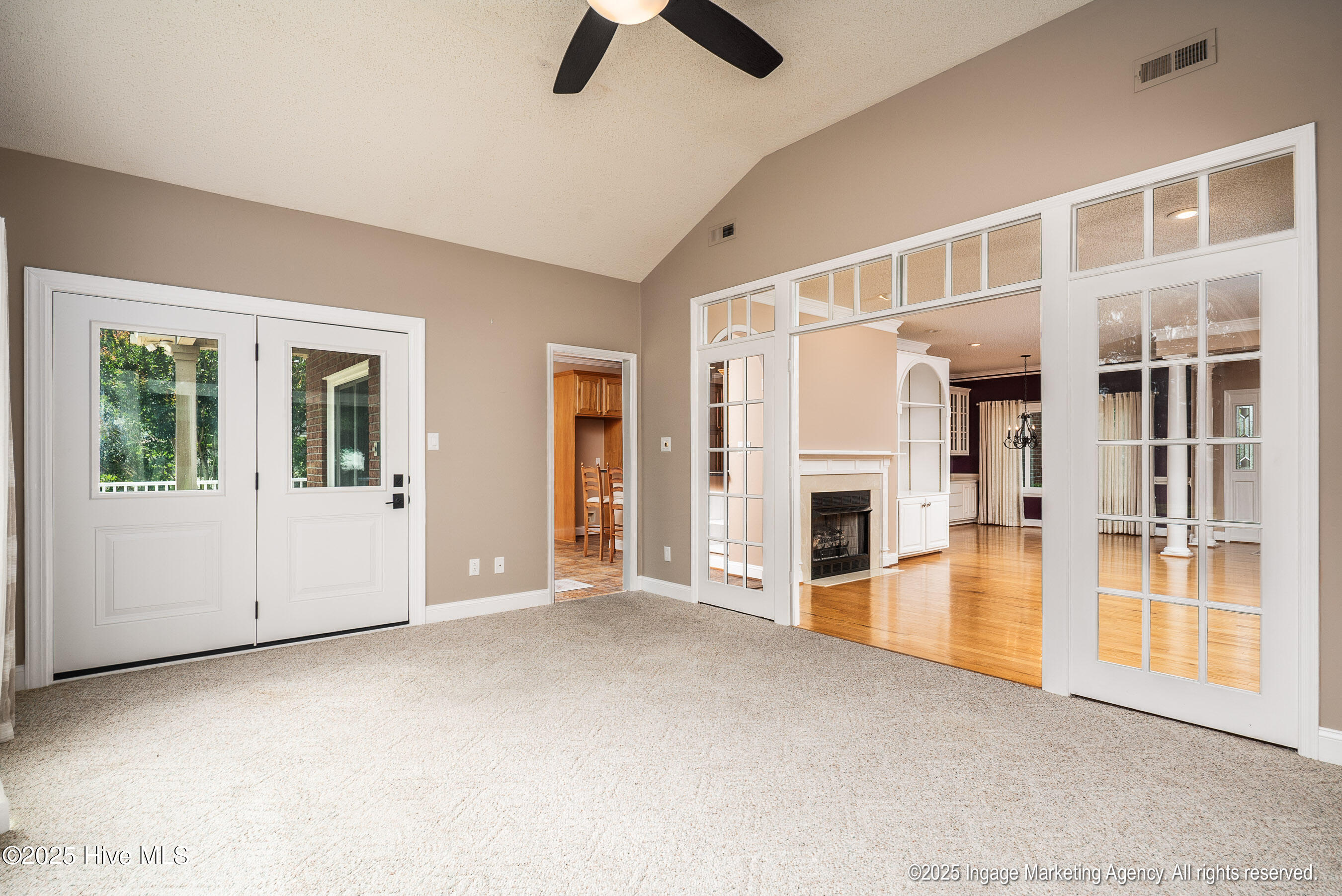 201 Barrington Way Property Photo 20