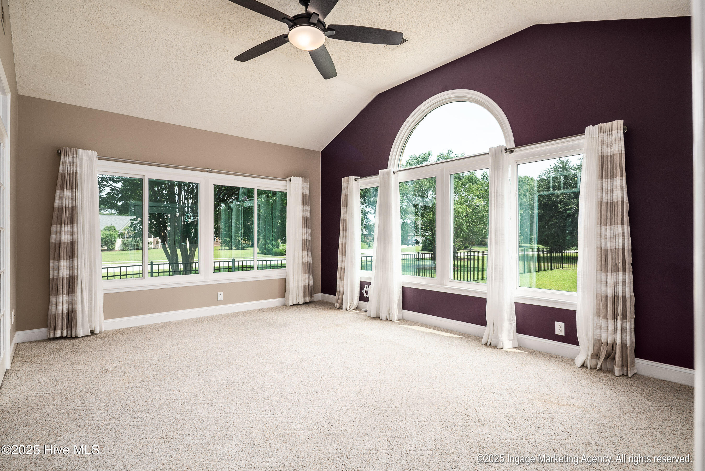 201 Barrington Way Property Photo 21