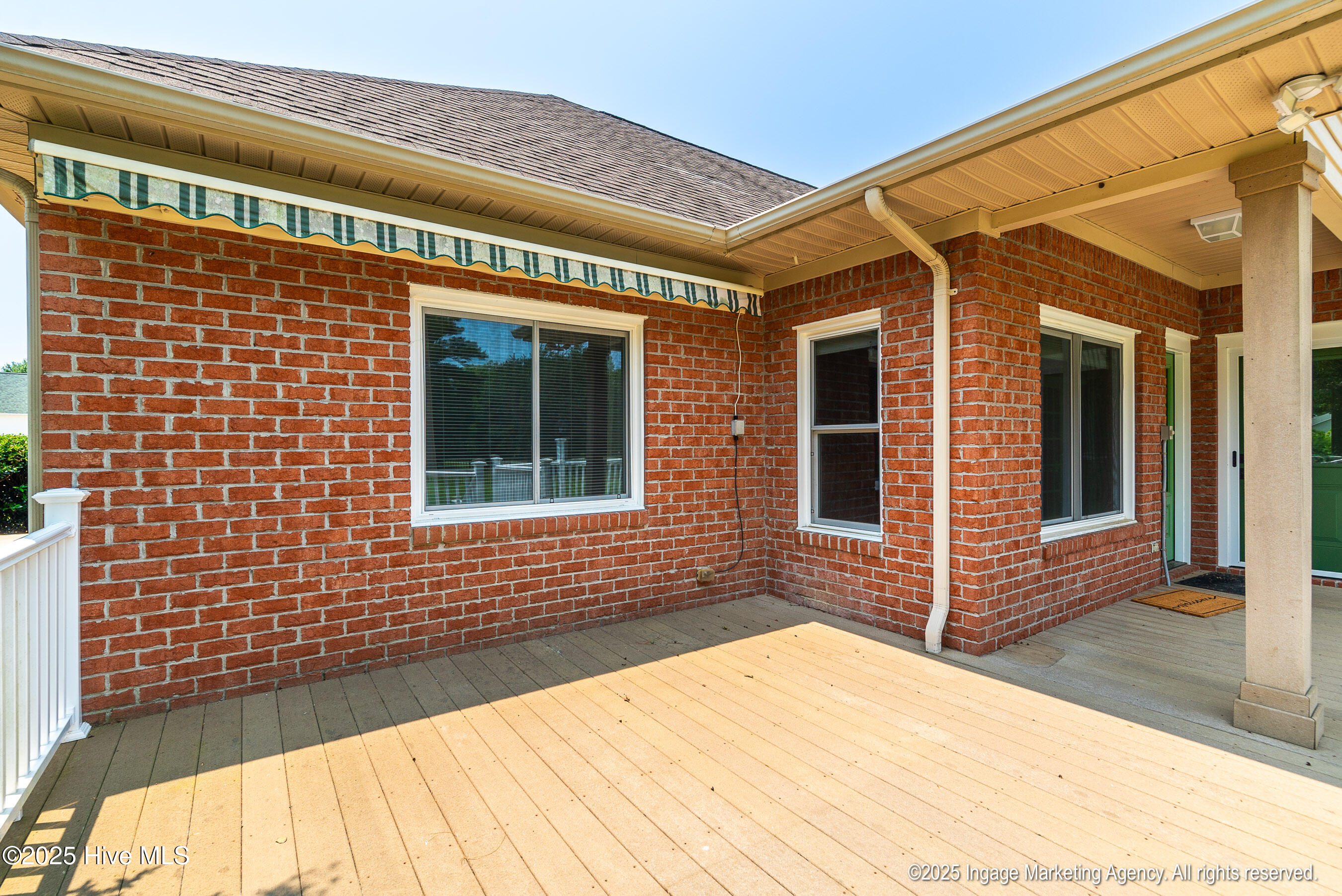 201 Barrington Way Property Photo 48