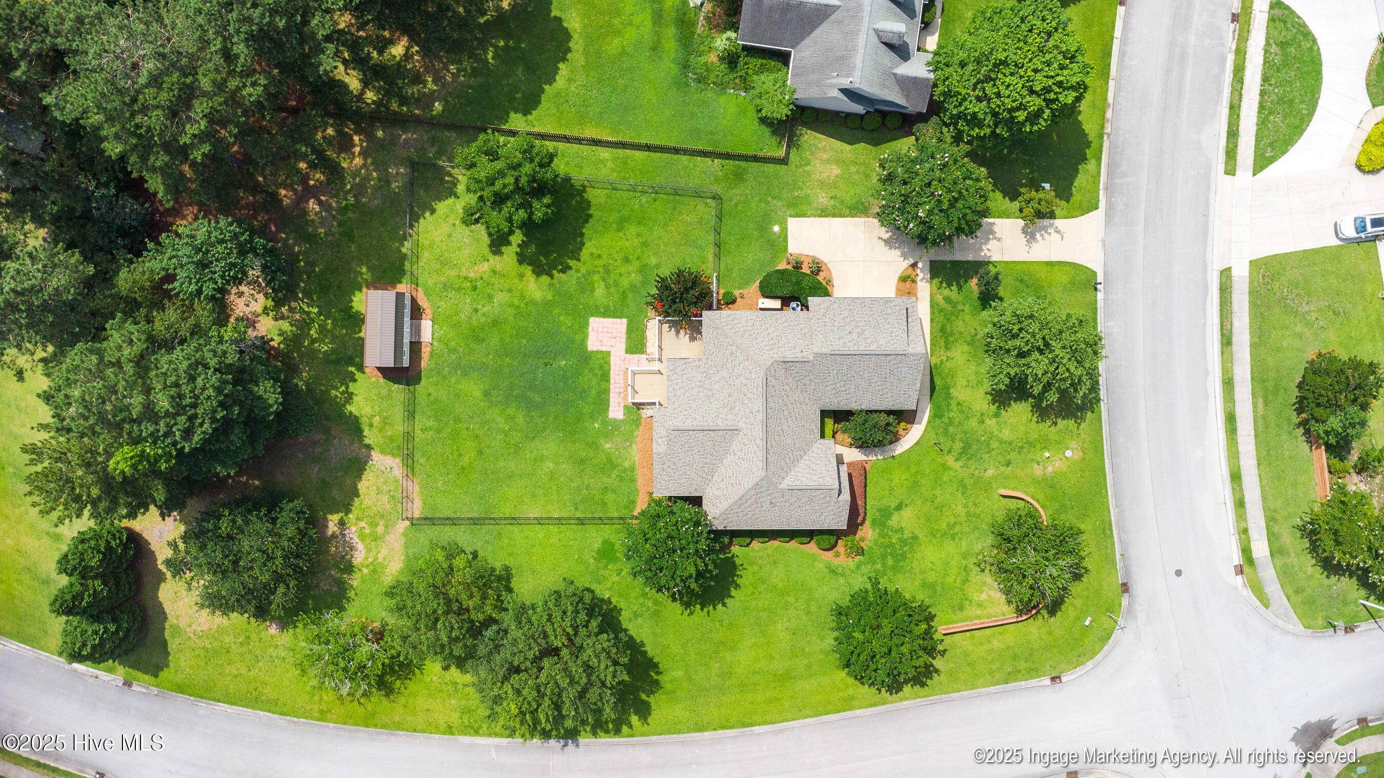 201 Barrington Way Property Photo 62