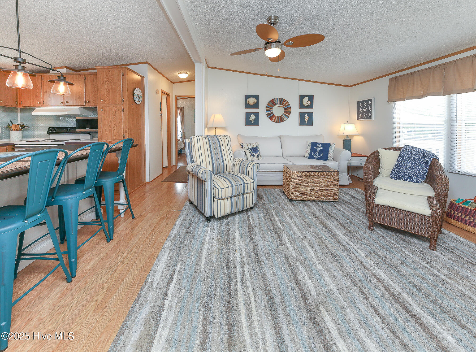 114 Dolphin Court Property Photo 4