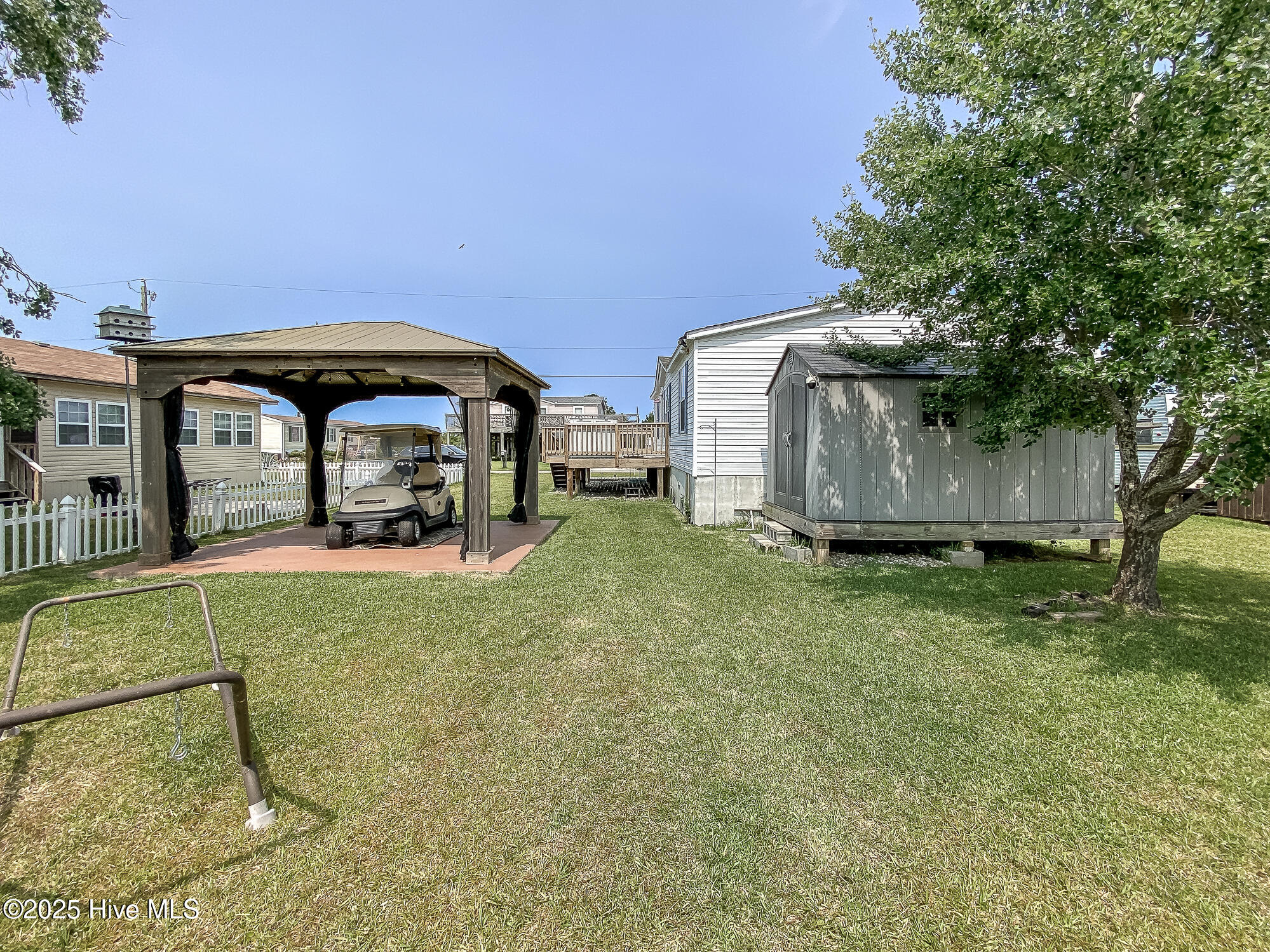 114 Dolphin Court Property Photo 25
