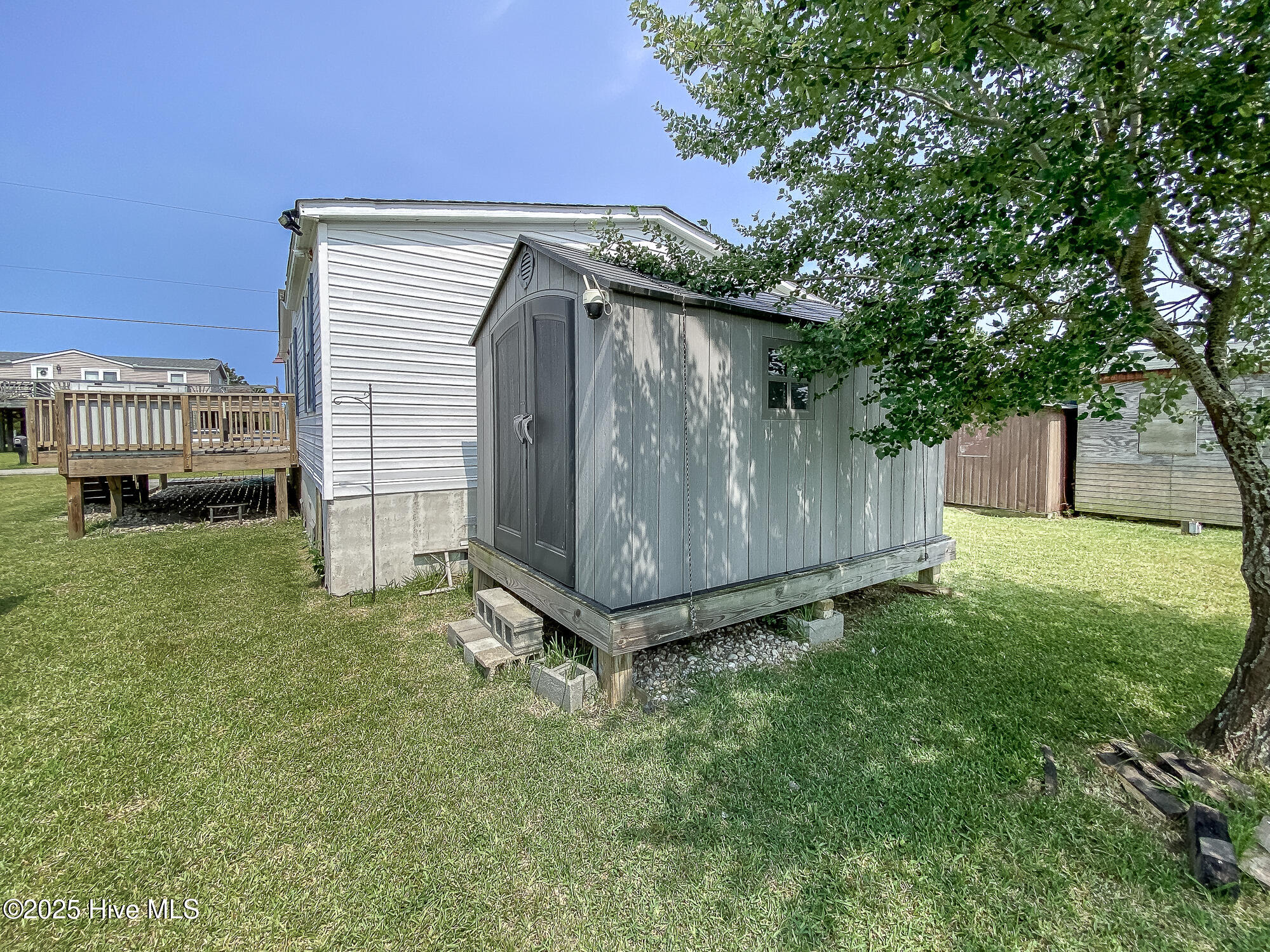 114 Dolphin Court Property Photo 36