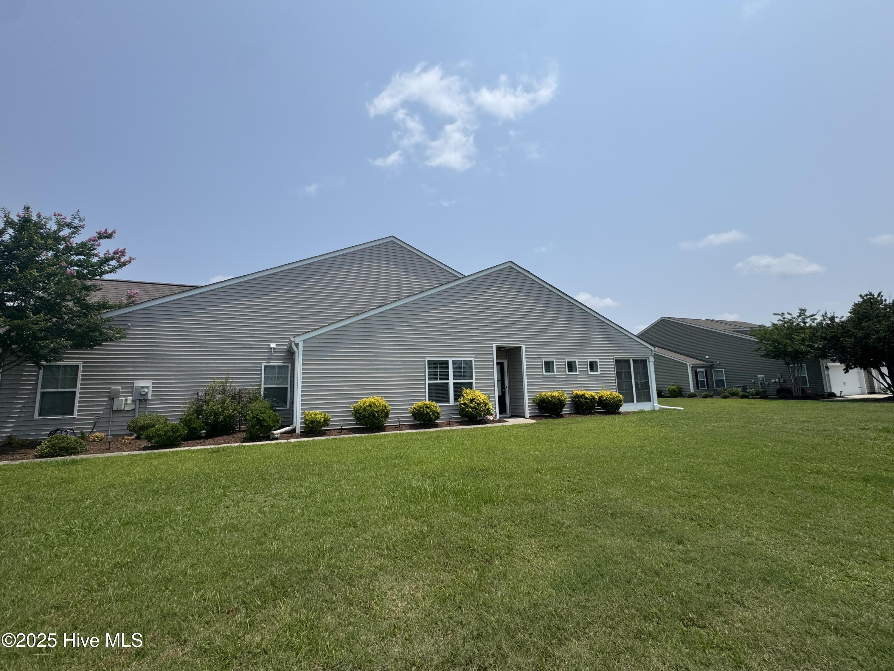 119 Calabash Lakes Boulevard 567b Property Photo 3