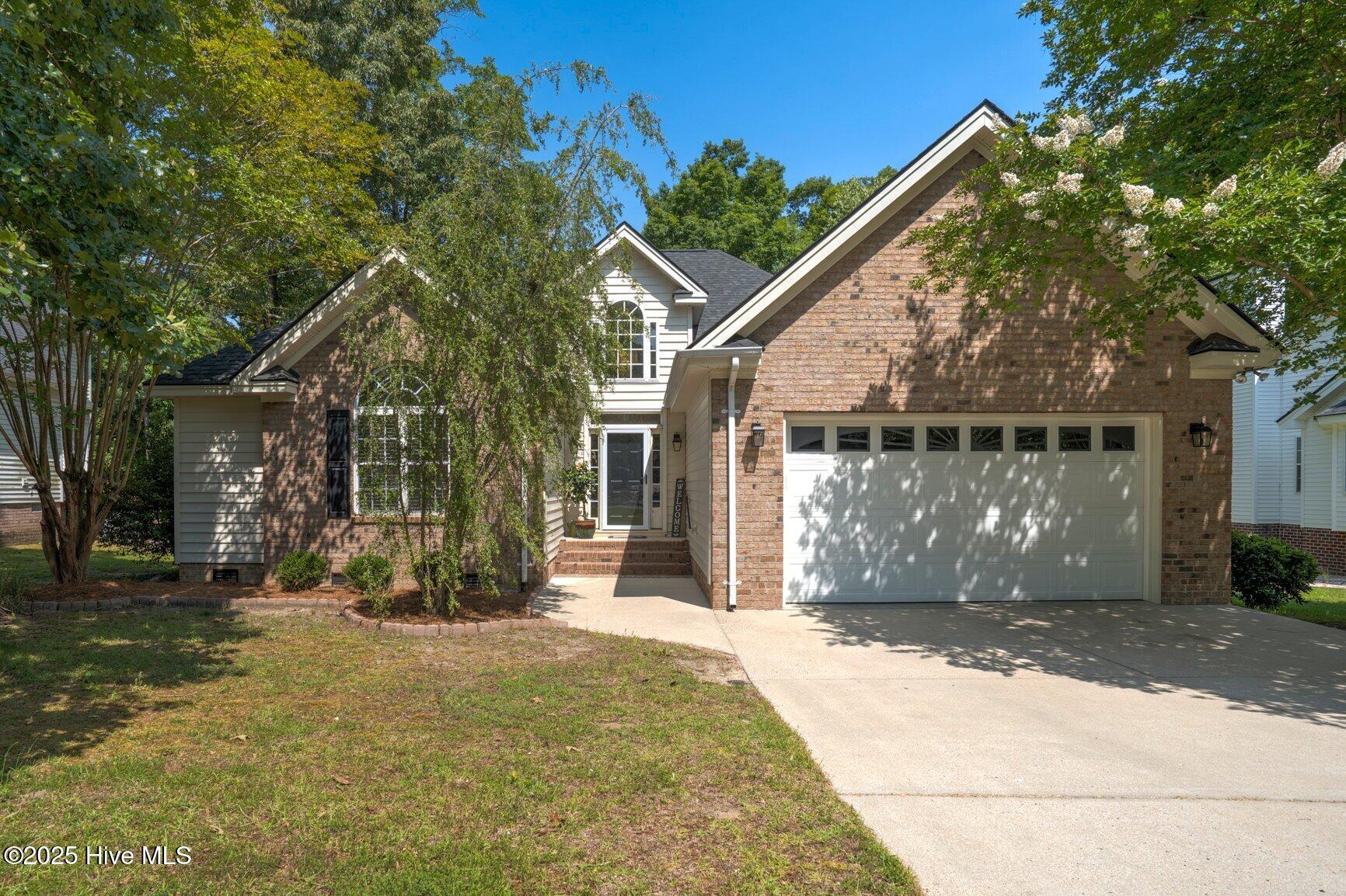 3052 Woods Walk Way Property Photo 3