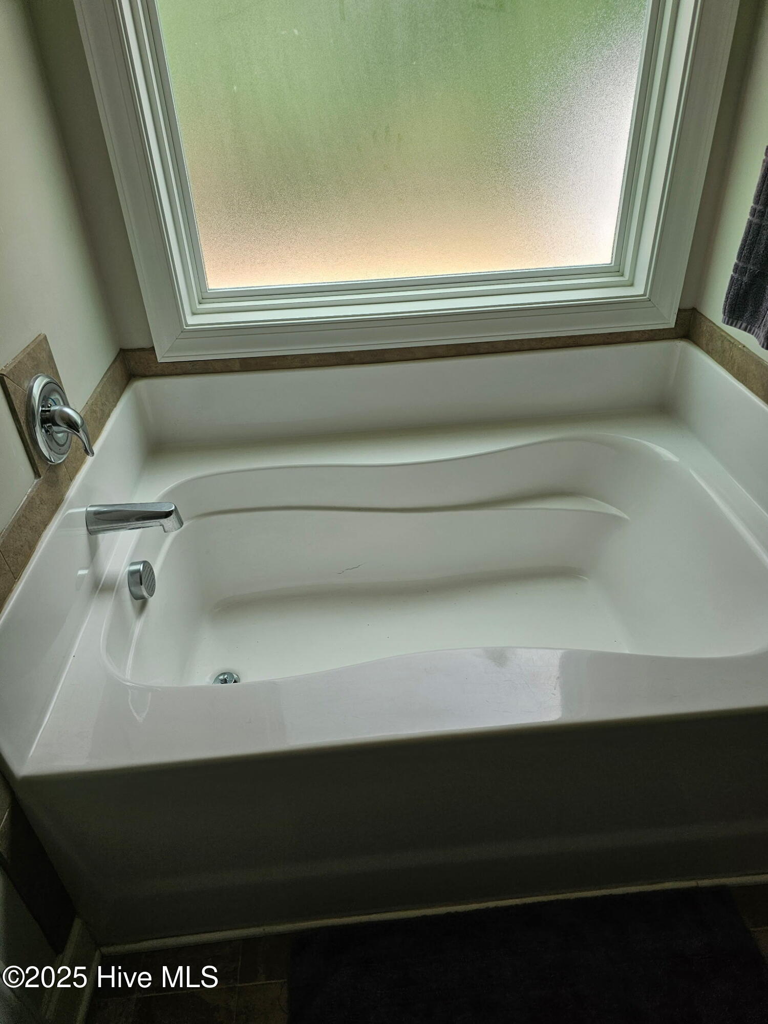 20 Issy Hawk Way Property Photo 9