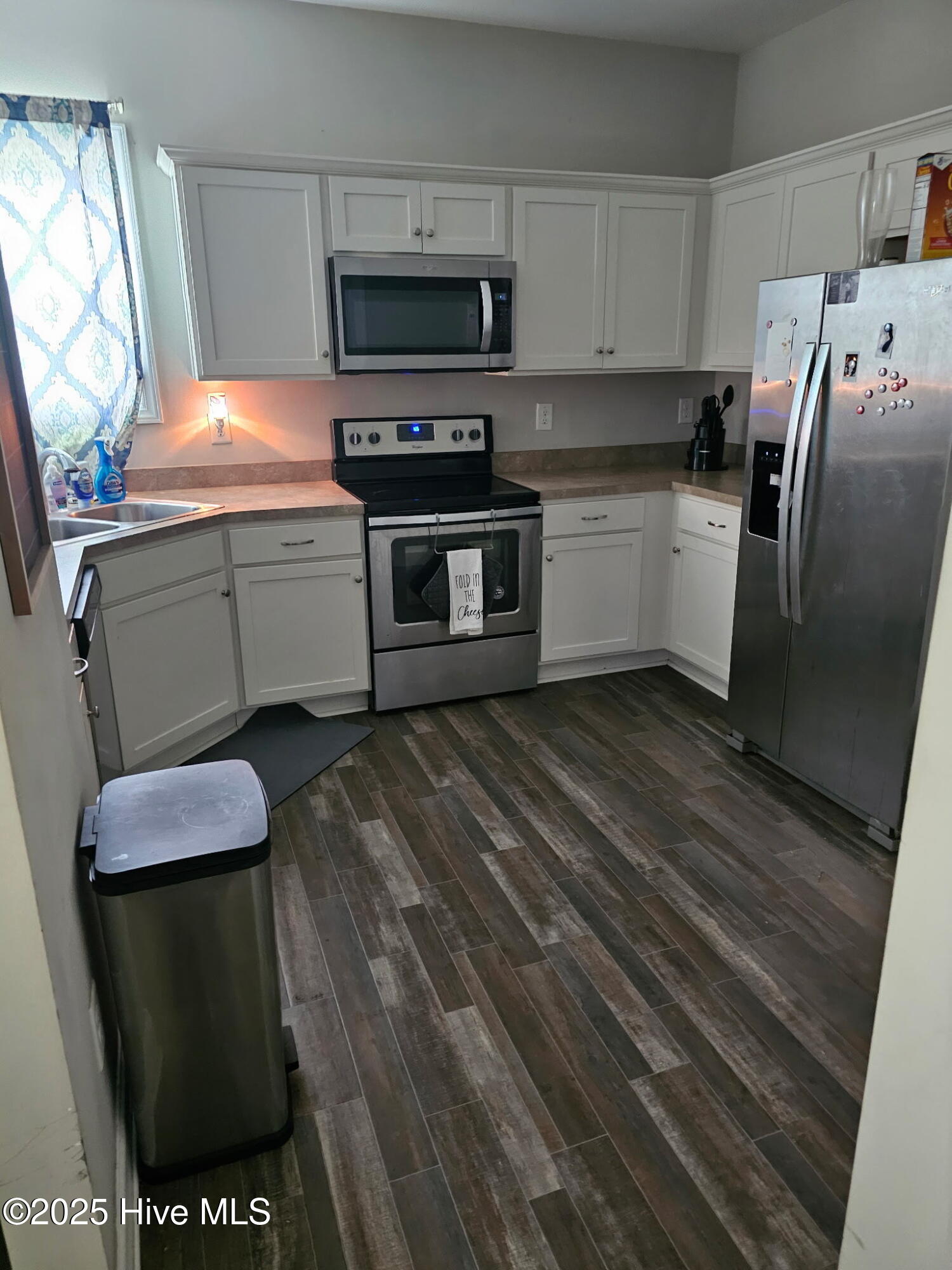 20 Issy Hawk Way Property Photo 11