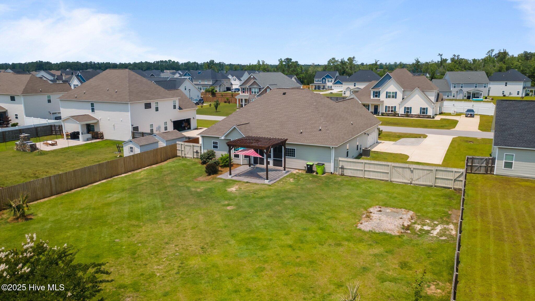 1006 Kingfish Way Property Photo 8